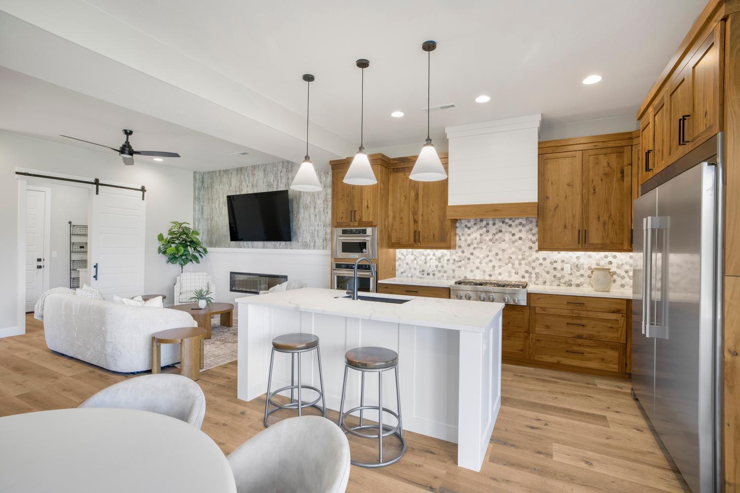 TAVA RESORT AT SAND HOLLOW - Residential