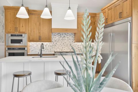 Tiny photo for 5080 HONANI PATH, Hurricane, UT 84737 (MLS # 26-271938)