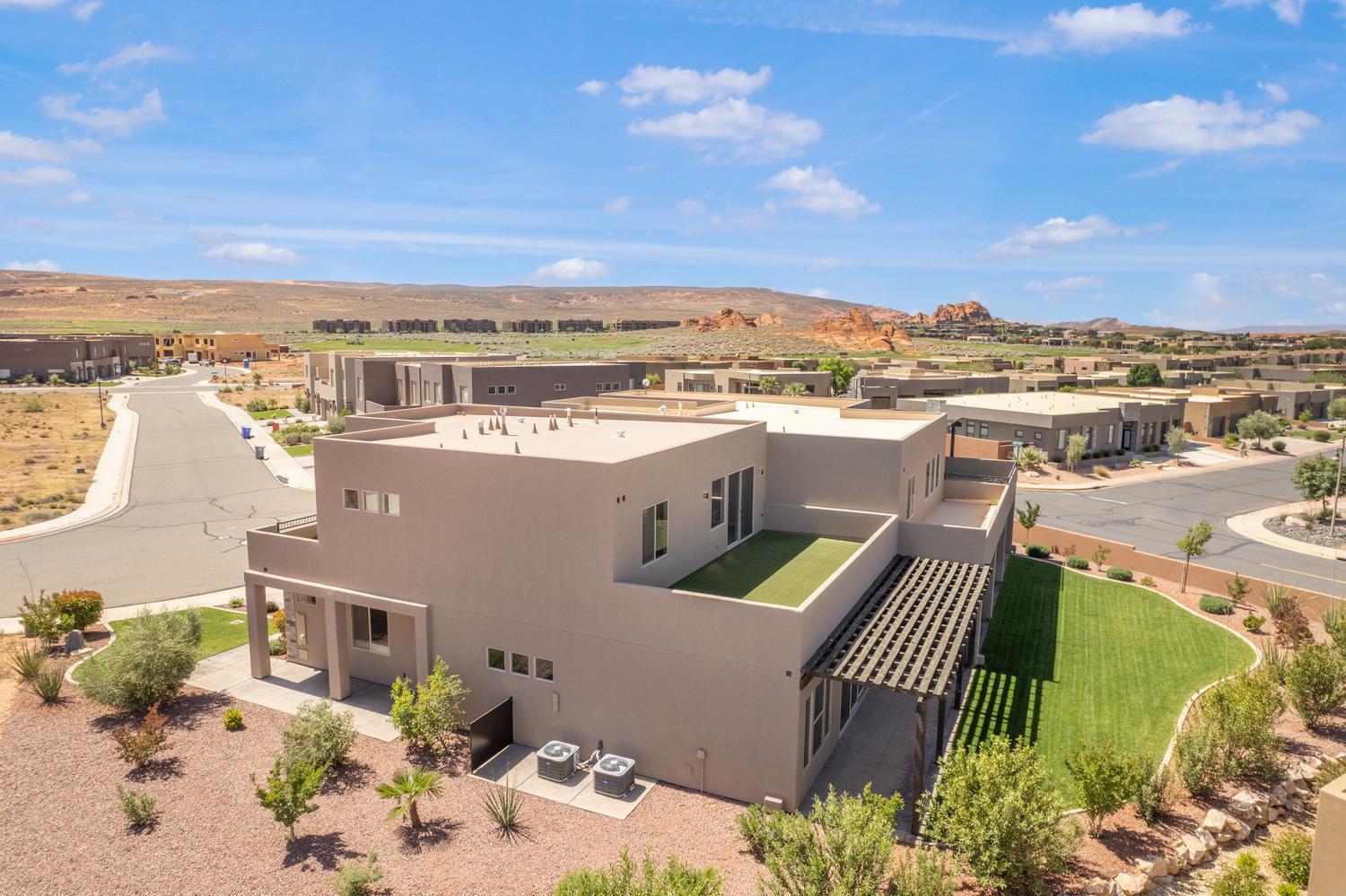 TAVA RESORT AT SAND HOLLOW - Residential