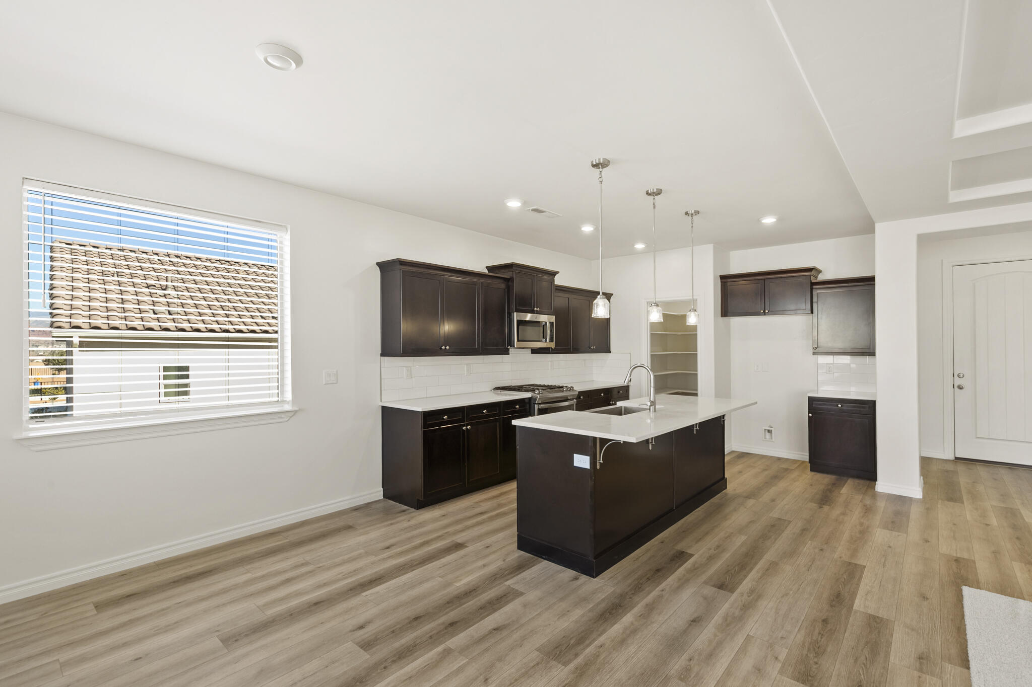 CECITA CREST AT DIVARIO - Residential