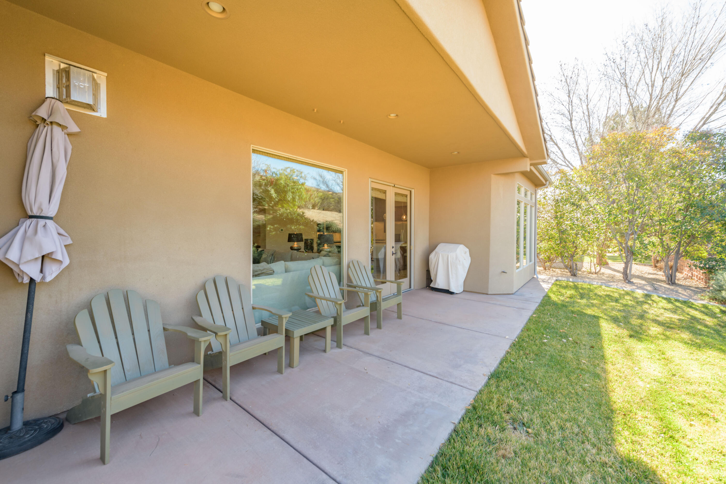 POINTE AT SUNBROOK - Residential