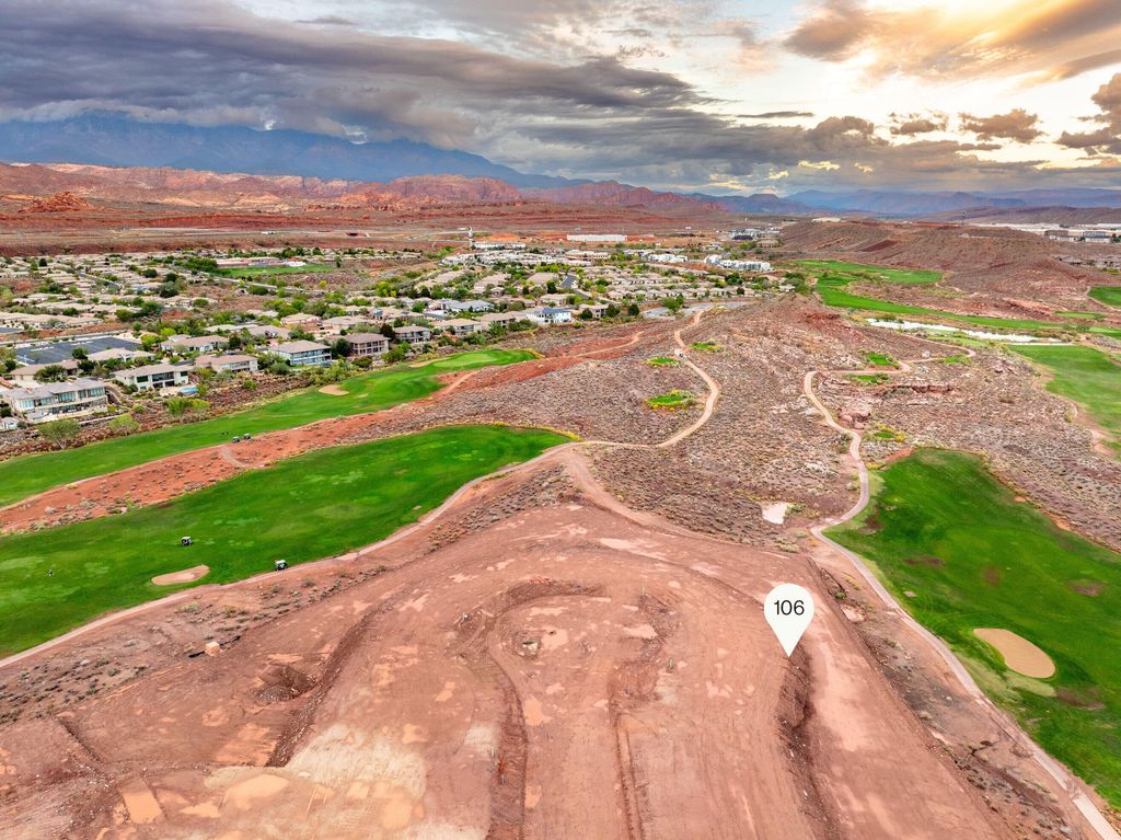 Photo of 1702 N Golden Bear Way, Washington, UT 84780 (MLS # 25-266270)