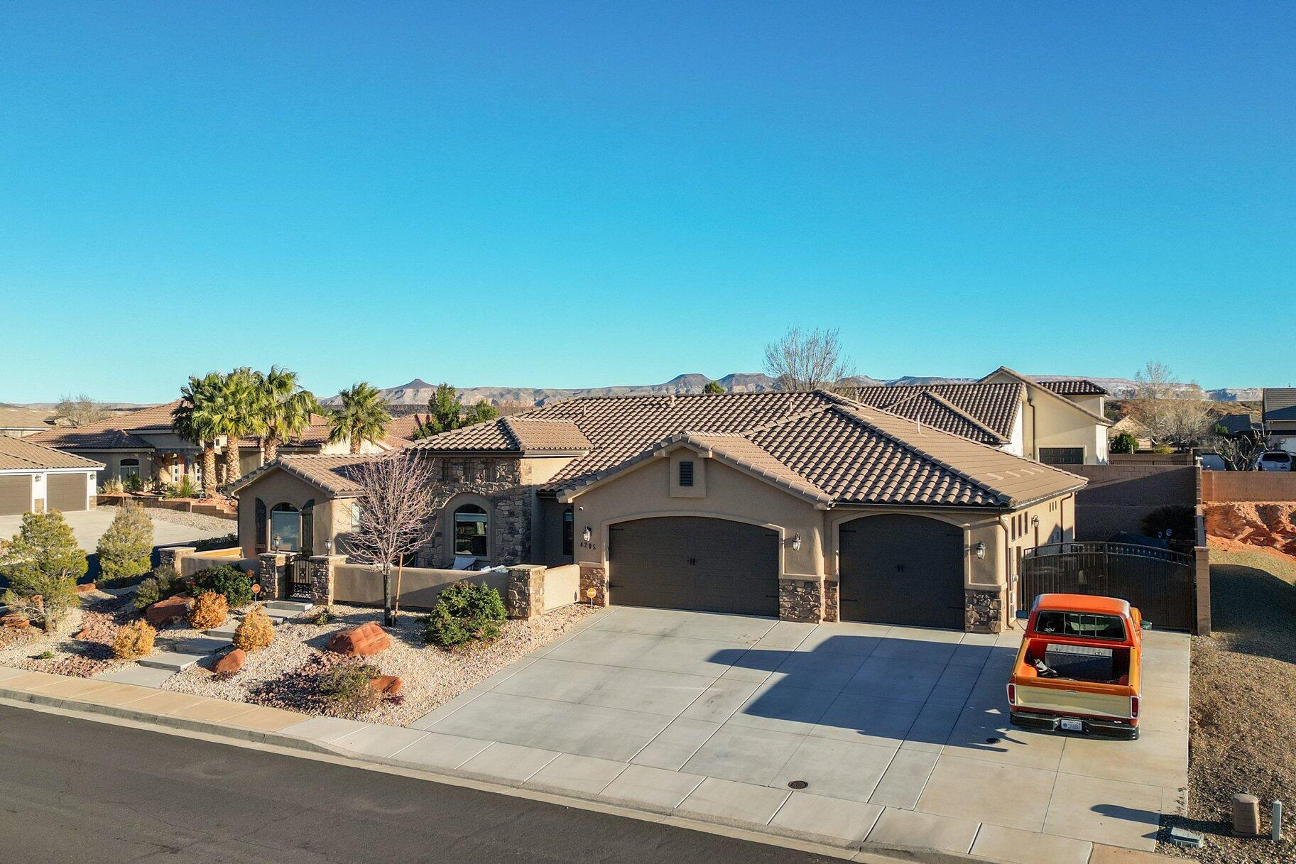 DIXIE SPRINGS - Residential