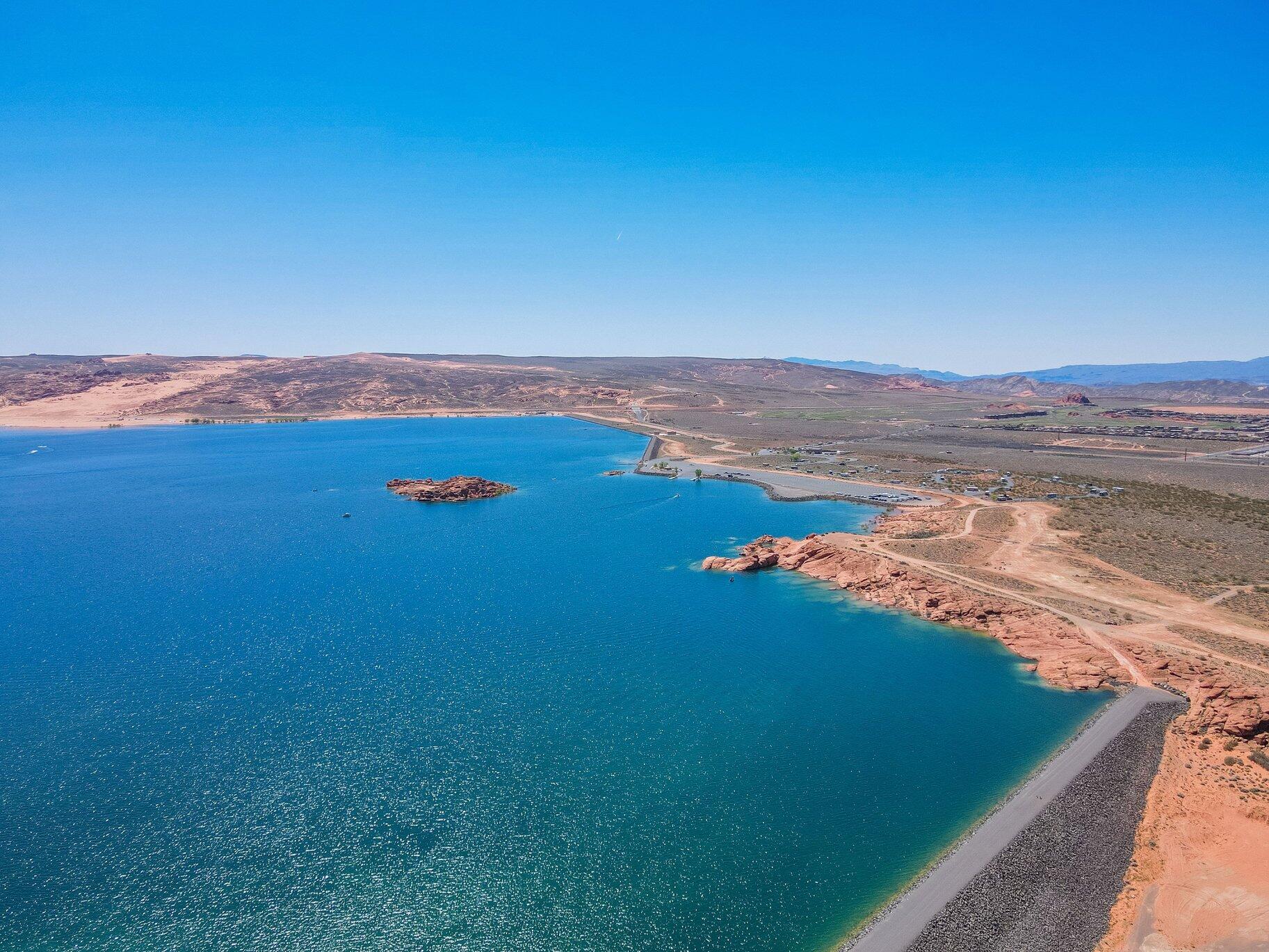 DIXIE SPRINGS - Residential