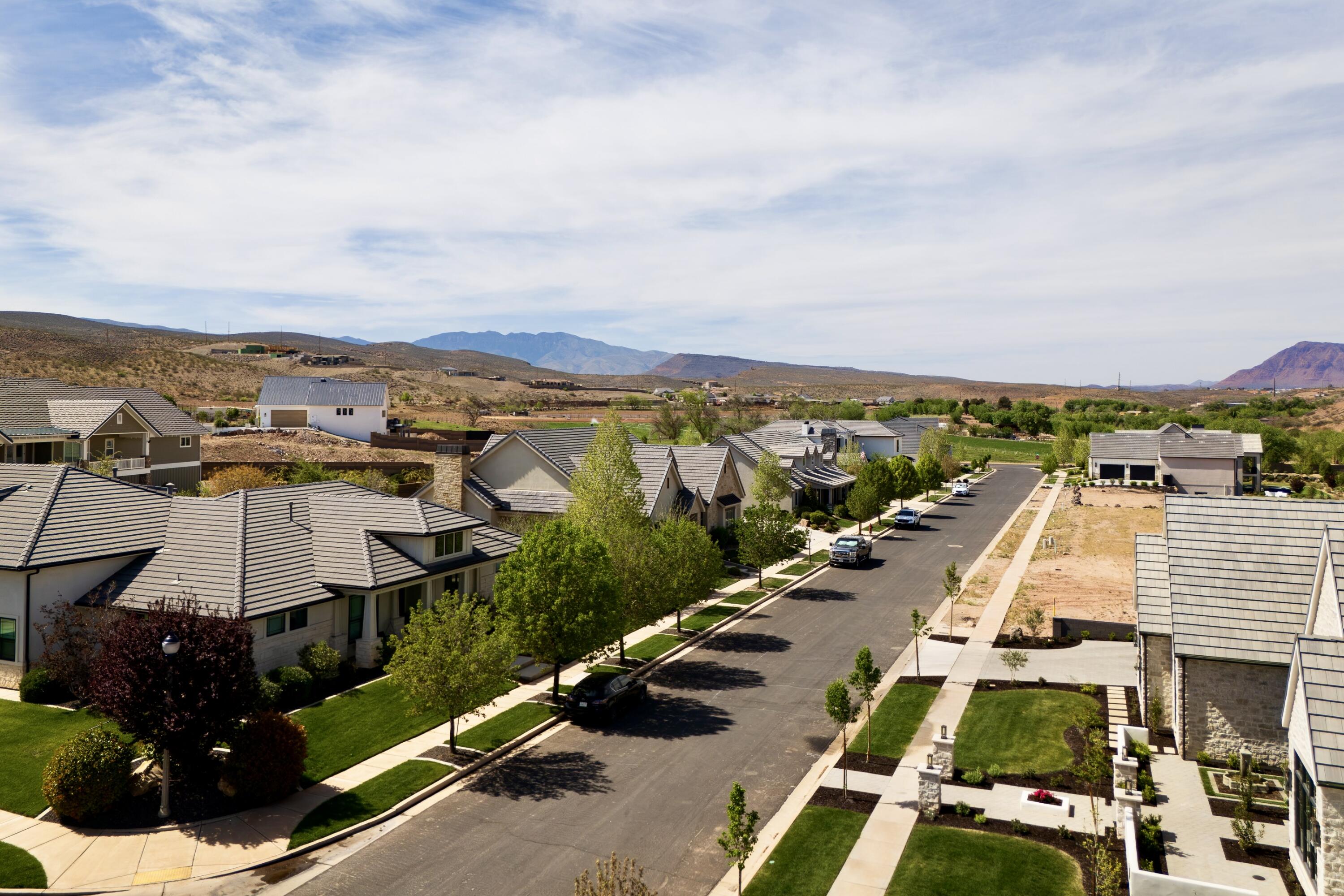 SYCAMORES AT SANTA CLARA - Land