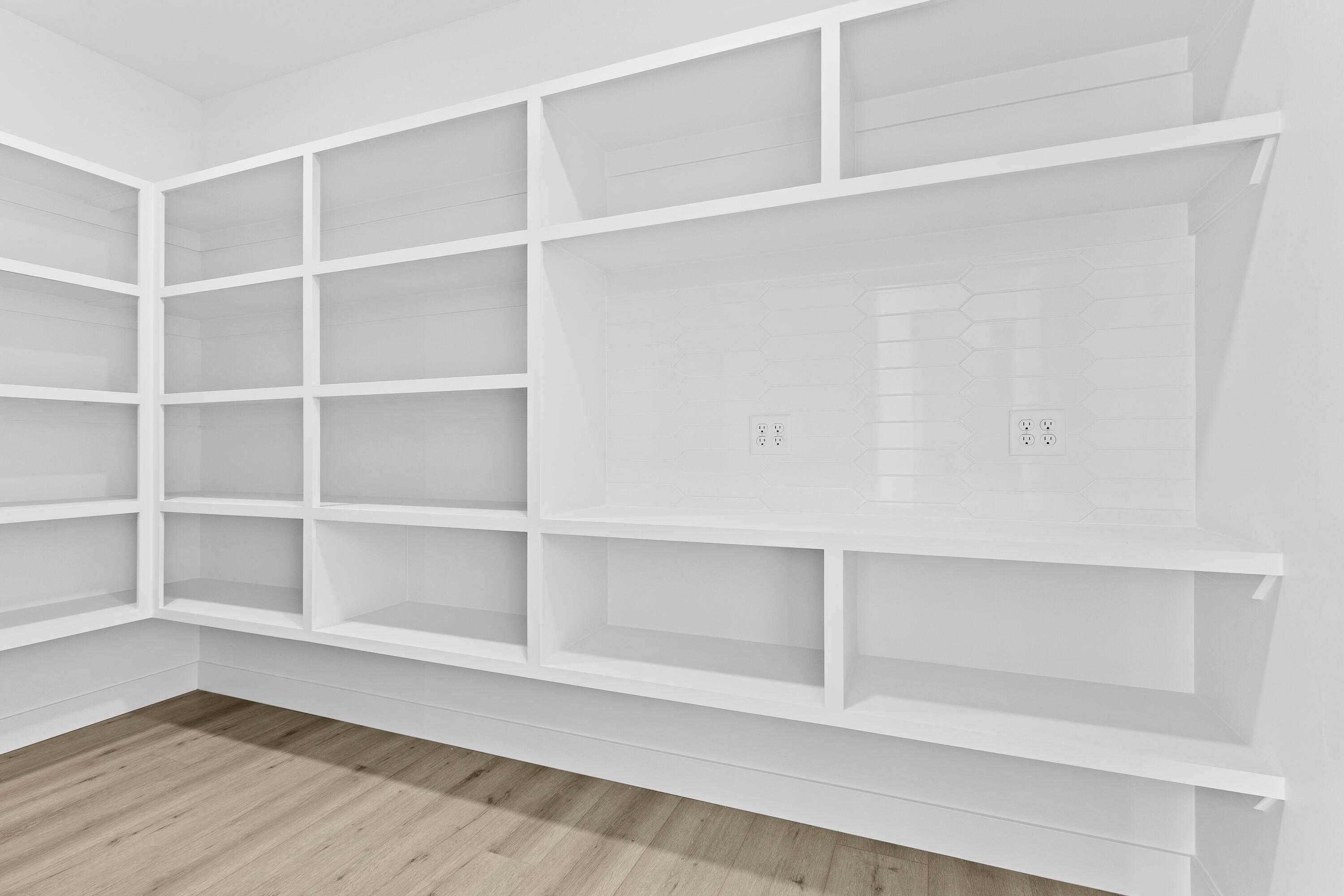 SAND HOLLOW VILLAGE - Residential