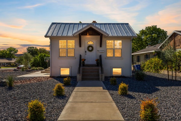 294 S 500 E, SAINT GEORGE, UT 84770 - Image 64263bc95d441987ef2c1fcb65a1cbaa/212979335