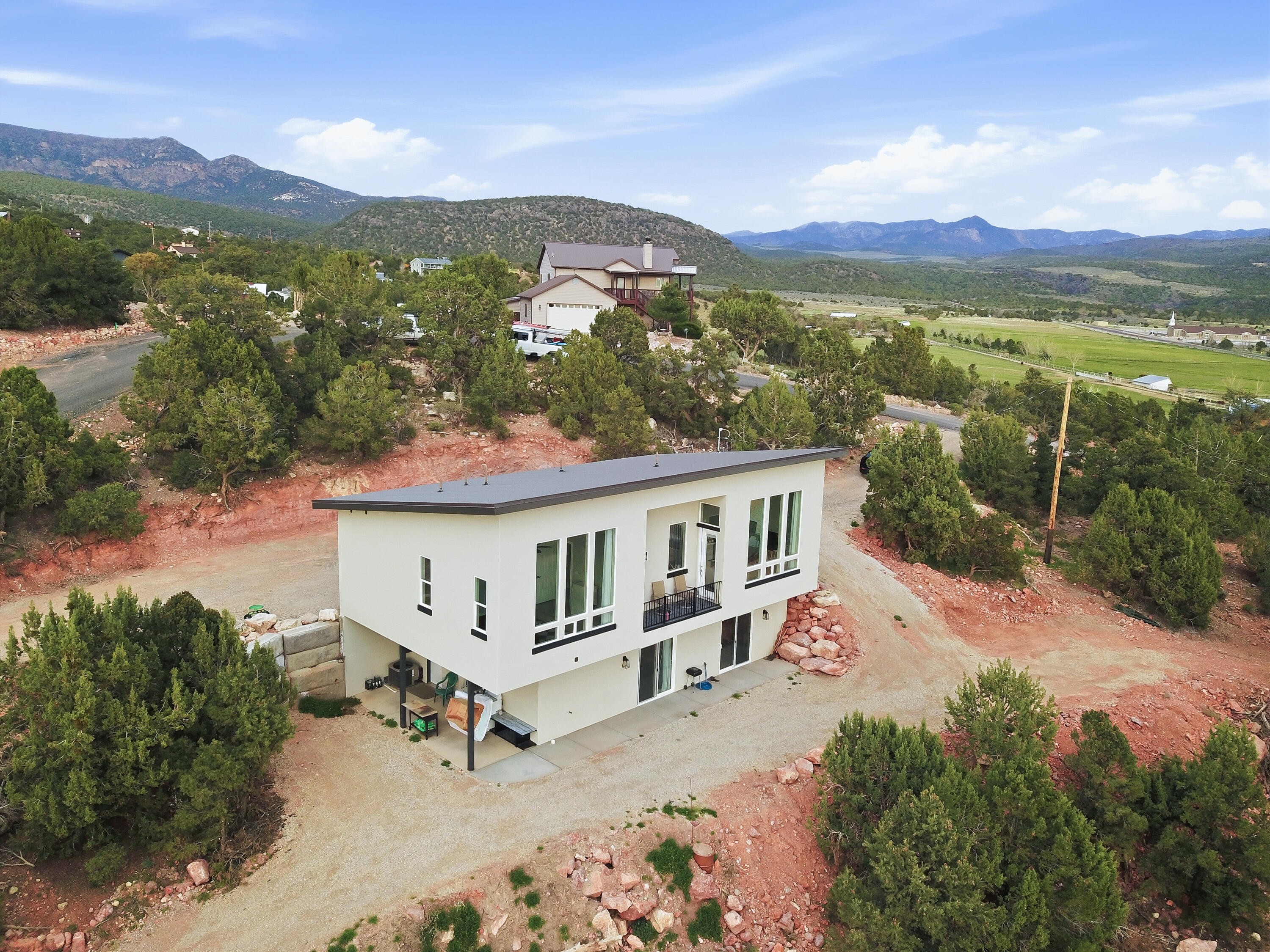 DIXIE DEER ESTATES - Residential