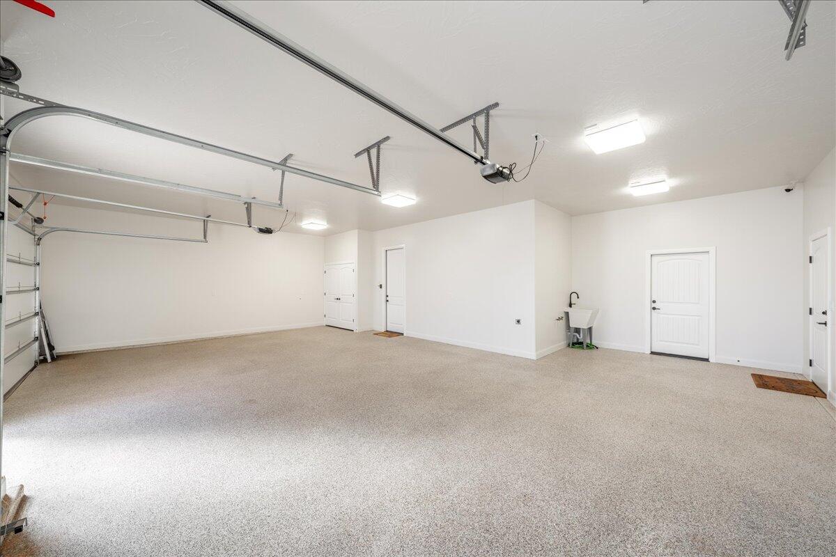 DUNES AT SAND HOLLOW RESORT - Residential