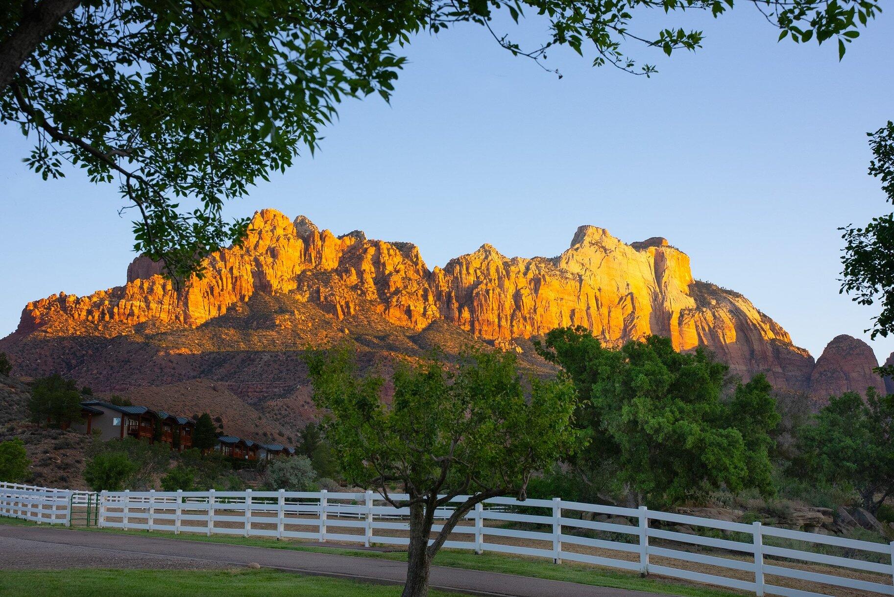 SPRINGDALE TOWNSITE - Residential