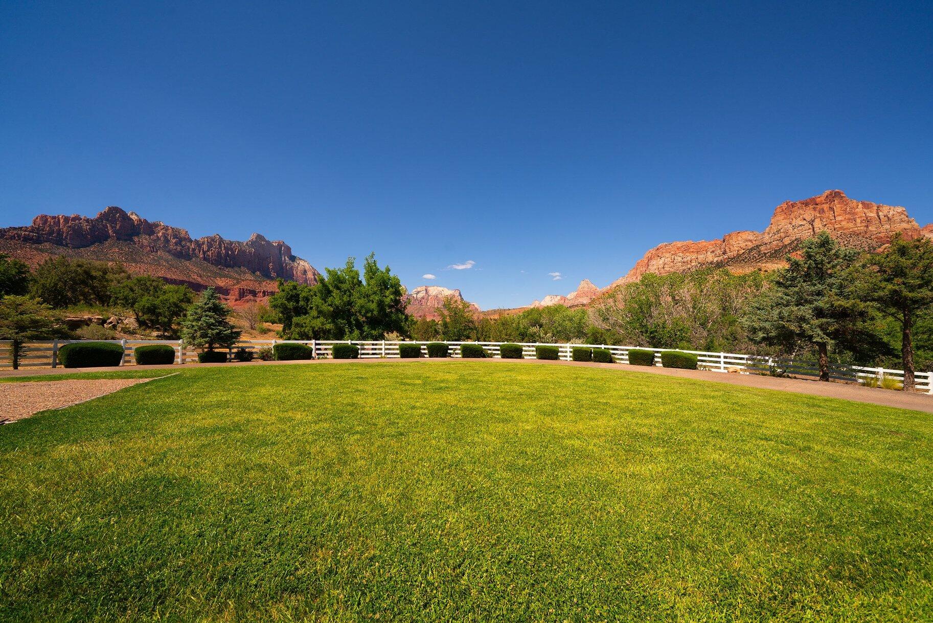 SPRINGDALE TOWNSITE - Residential