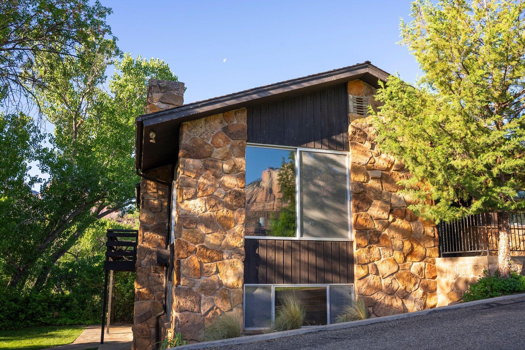 SPRINGDALE TOWNSITE - Residential