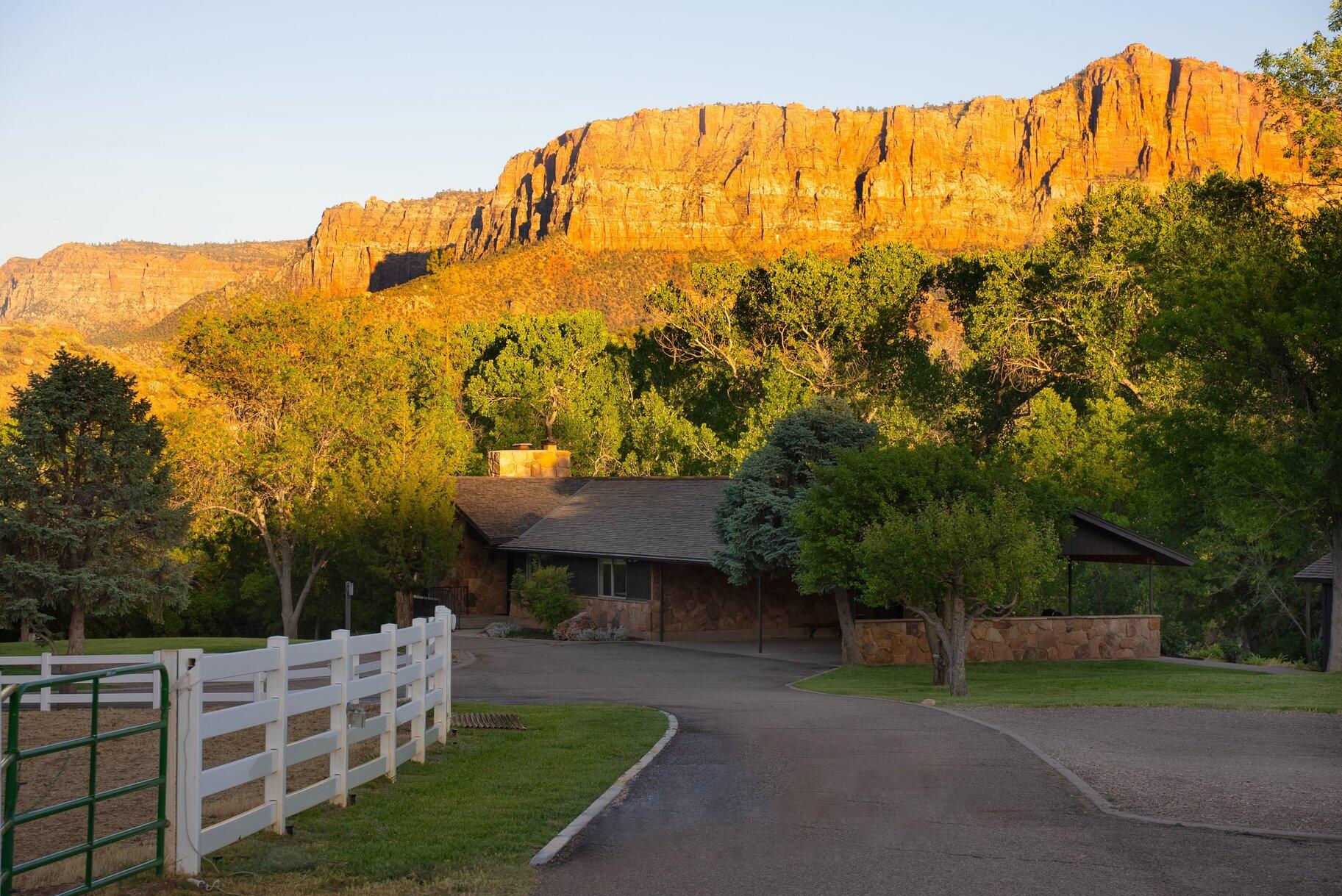 SPRINGDALE TOWNSITE - Residential