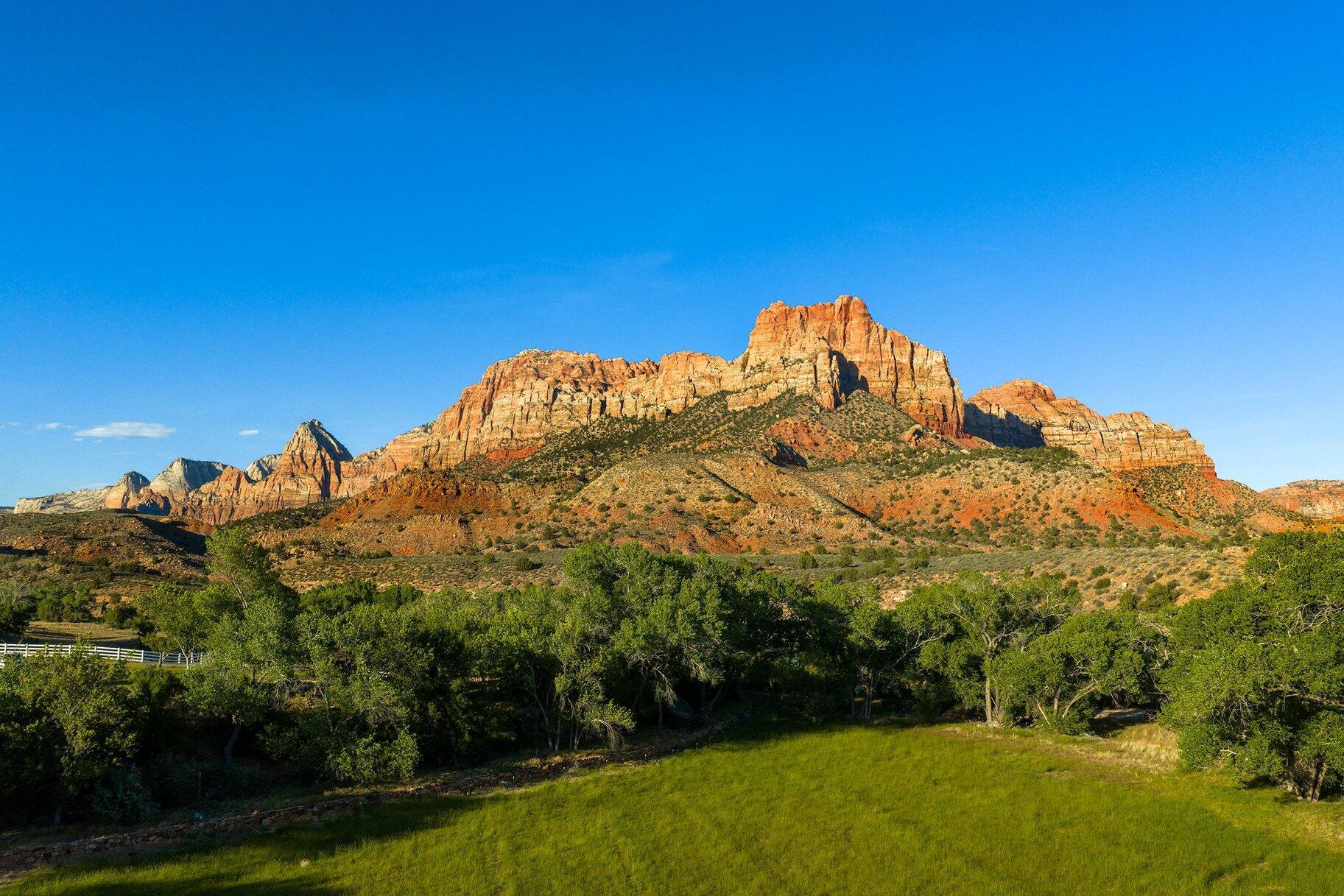 SPRINGDALE TOWNSITE - Residential
