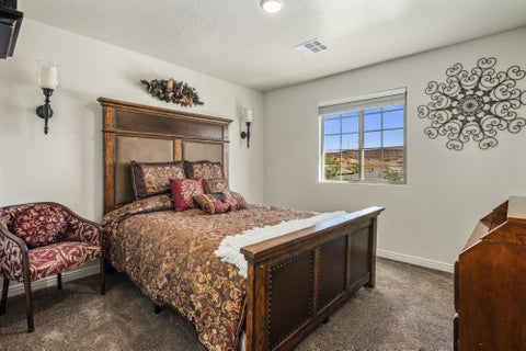 Tiny photo for 2799 E Palm Cove Ave, Washington, UT 84780 (MLS # 26-275980)