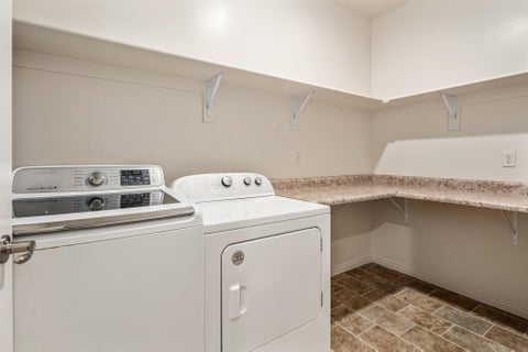 Tiny photo for 2799 E Palm Cove Ave, Washington, UT 84780 (MLS # 26-275980)