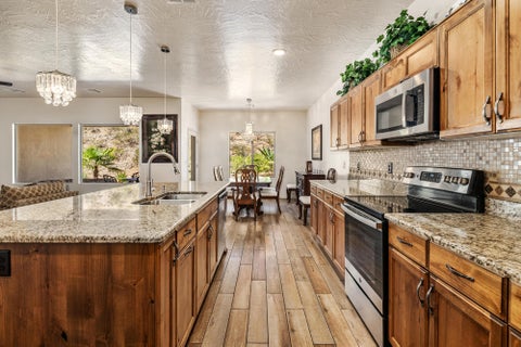 Tiny photo for 2799 E Palm Cove Ave, Washington, UT 84780 (MLS # 26-275980)