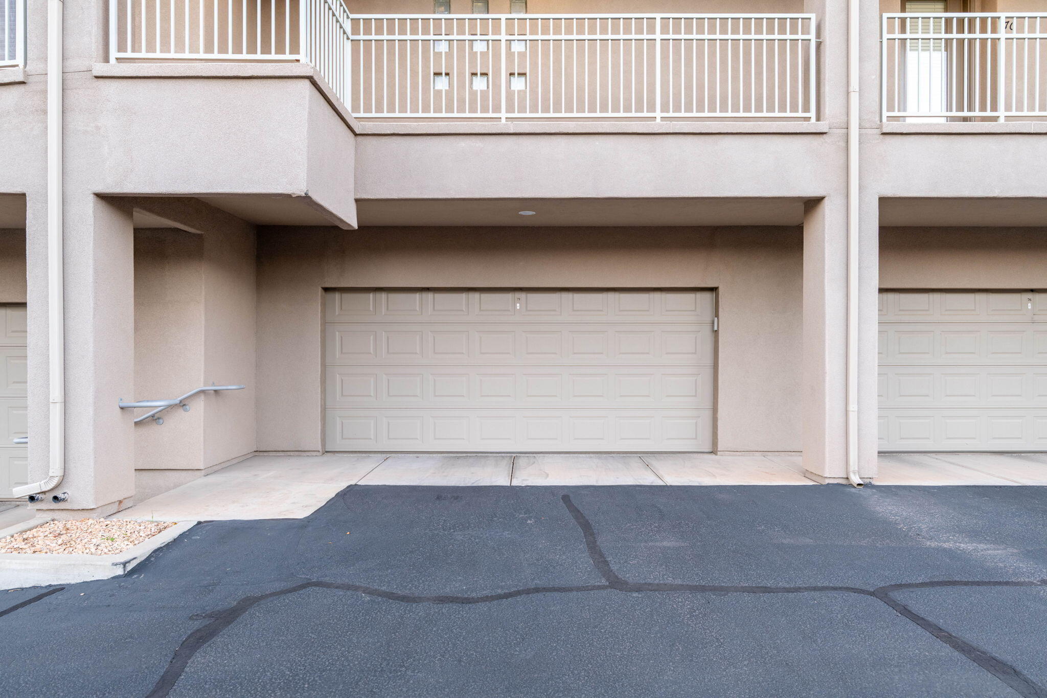 BLACKROCK CONDOS AT STONEBRIDGE - Residential