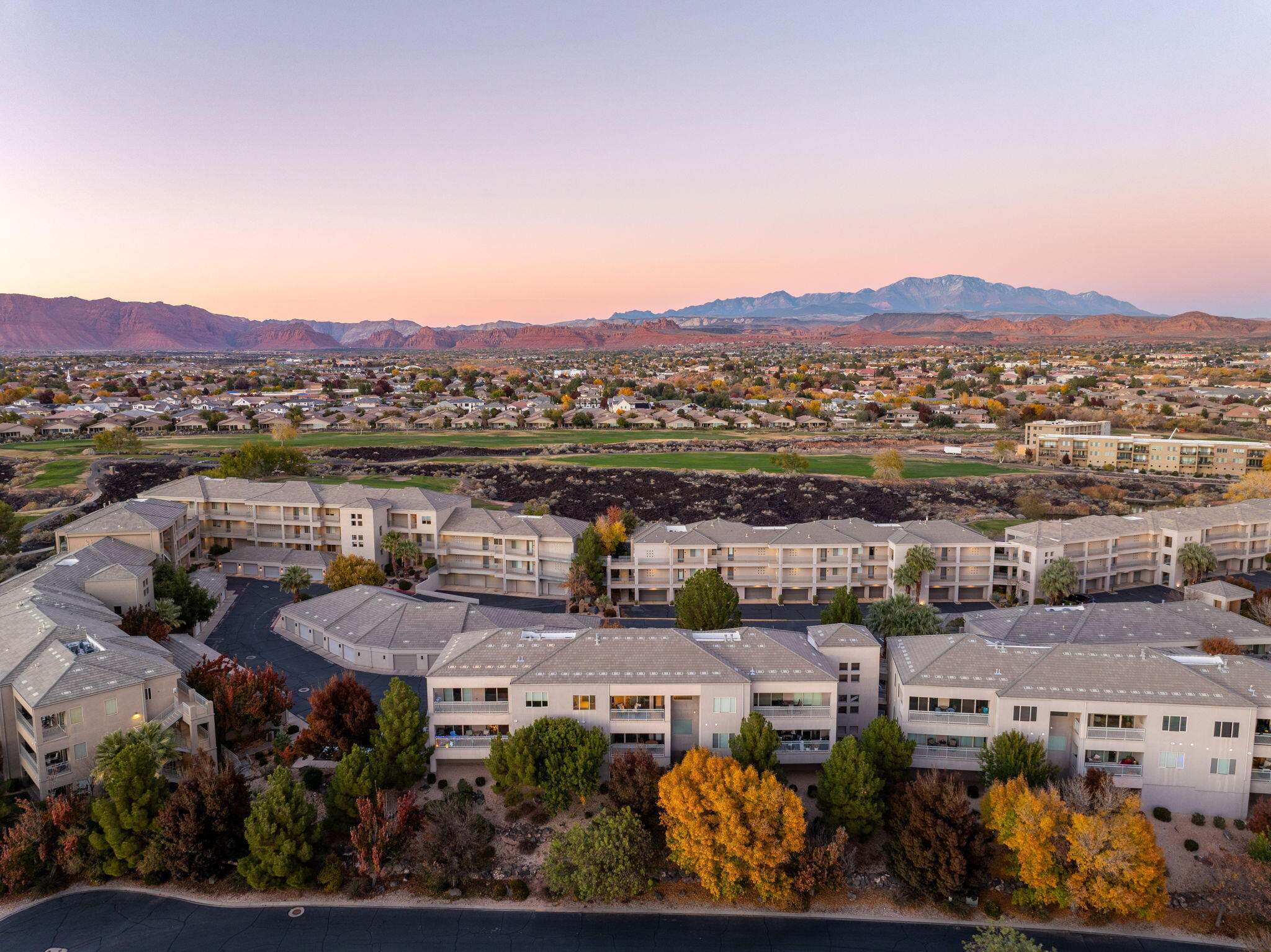 BLACKROCK CONDOS AT STONEBRIDGE - Residential