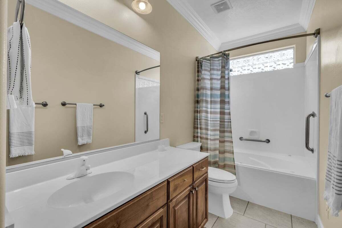 QUAIL LAKE ESTATES - Residential