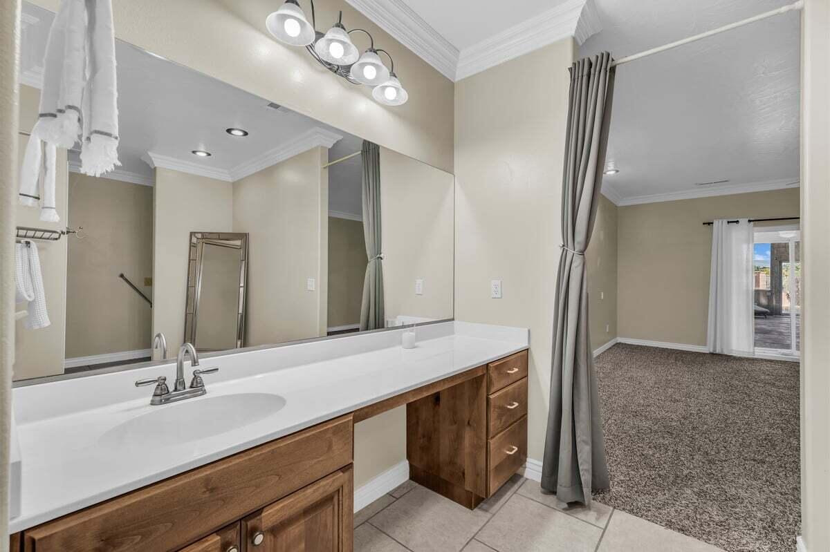 QUAIL LAKE ESTATES - Residential