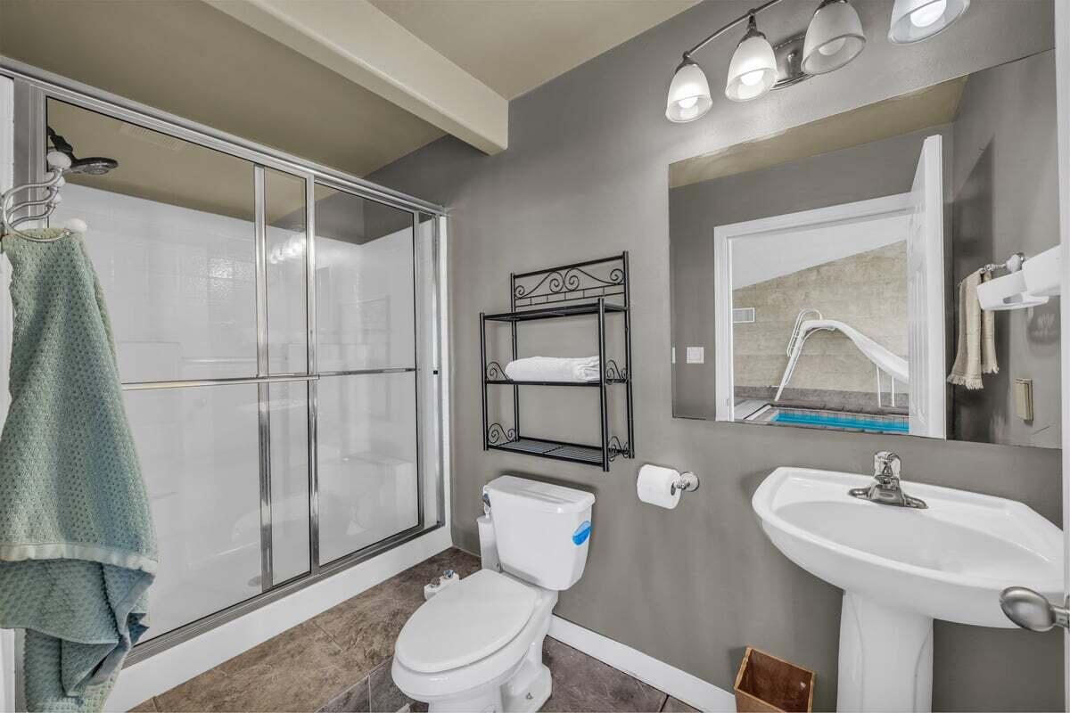 QUAIL LAKE ESTATES - Residential