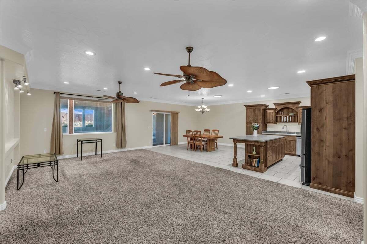 QUAIL LAKE ESTATES - Residential