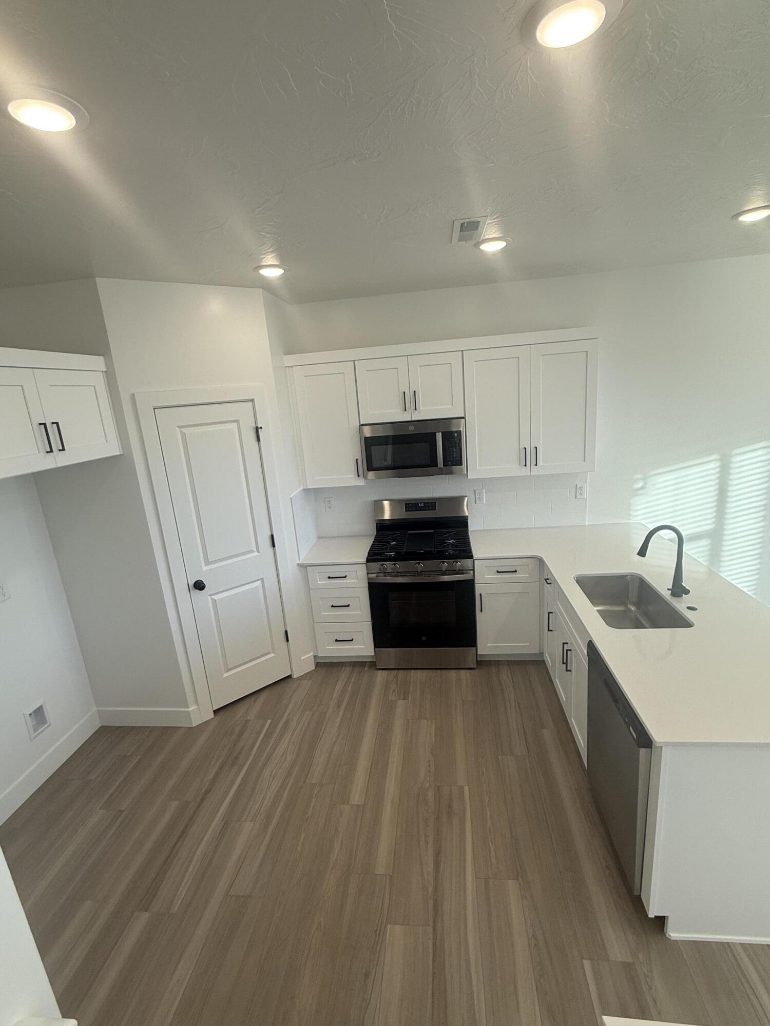 THE PRESERVE AT ALAIA - Residential