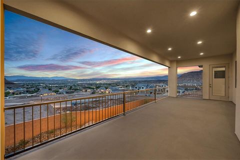 Tiny photo for 2072 S Pony Way, Washington, UT 84780 (MLS # 26-271850)