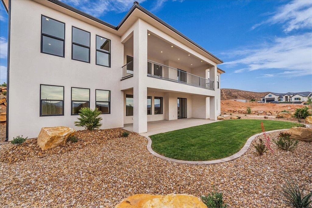 Photo of 2072 S Pony Way, Washington, UT 84780 (MLS # 26-271850)