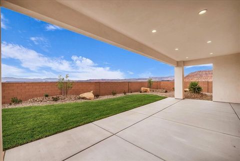 Tiny photo for 2072 S Pony Way, Washington, UT 84780 (MLS # 26-271850)