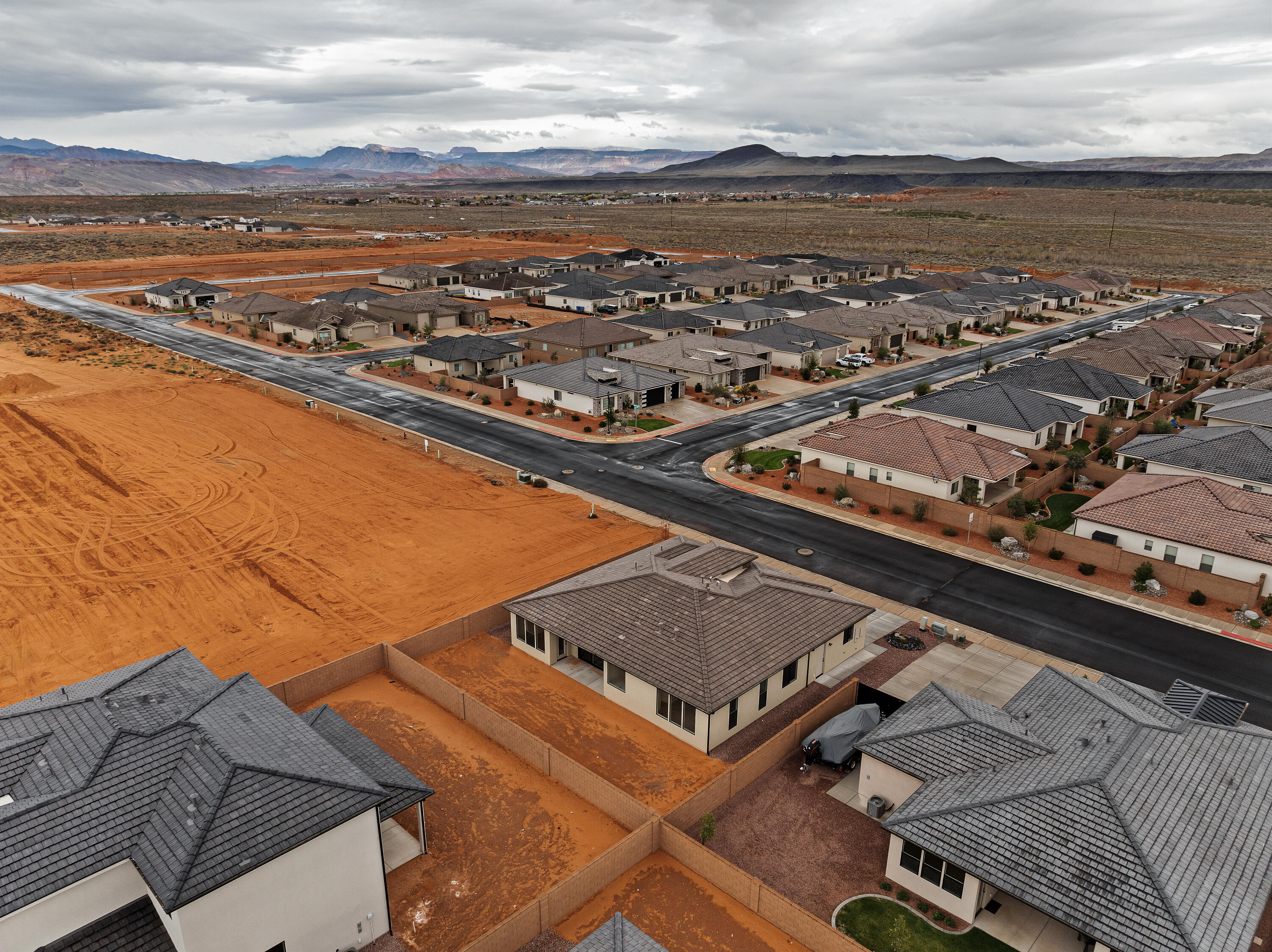 SAND POINT AT DESERT SAND - Residential