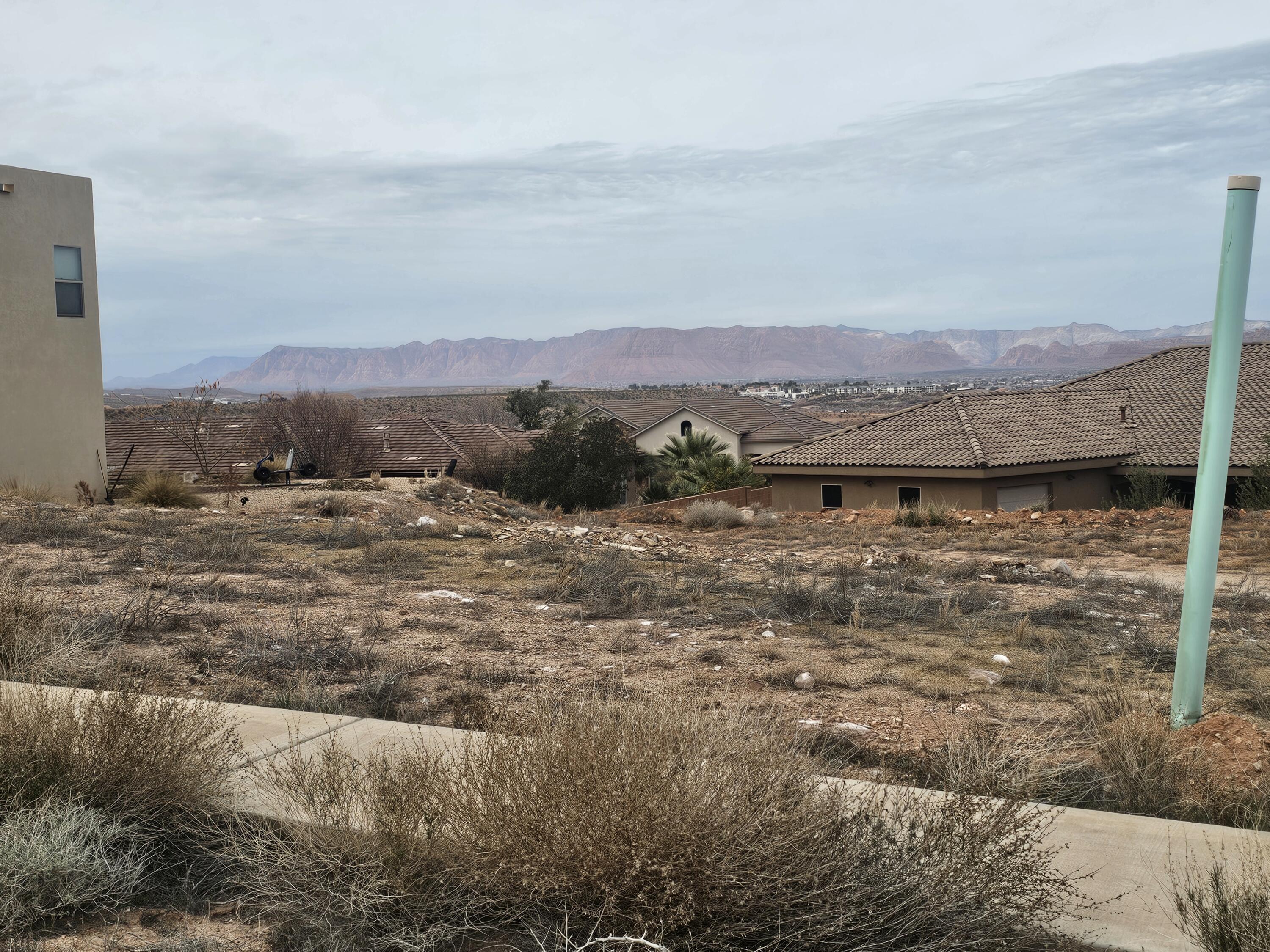 TONAQUINT TERRACE - Land
