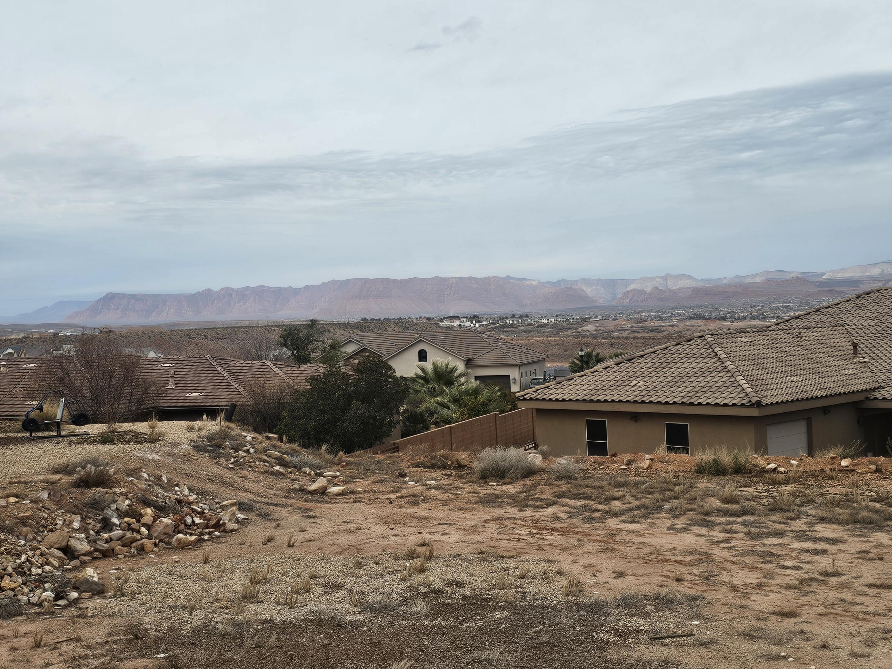 TONAQUINT TERRACE - Land