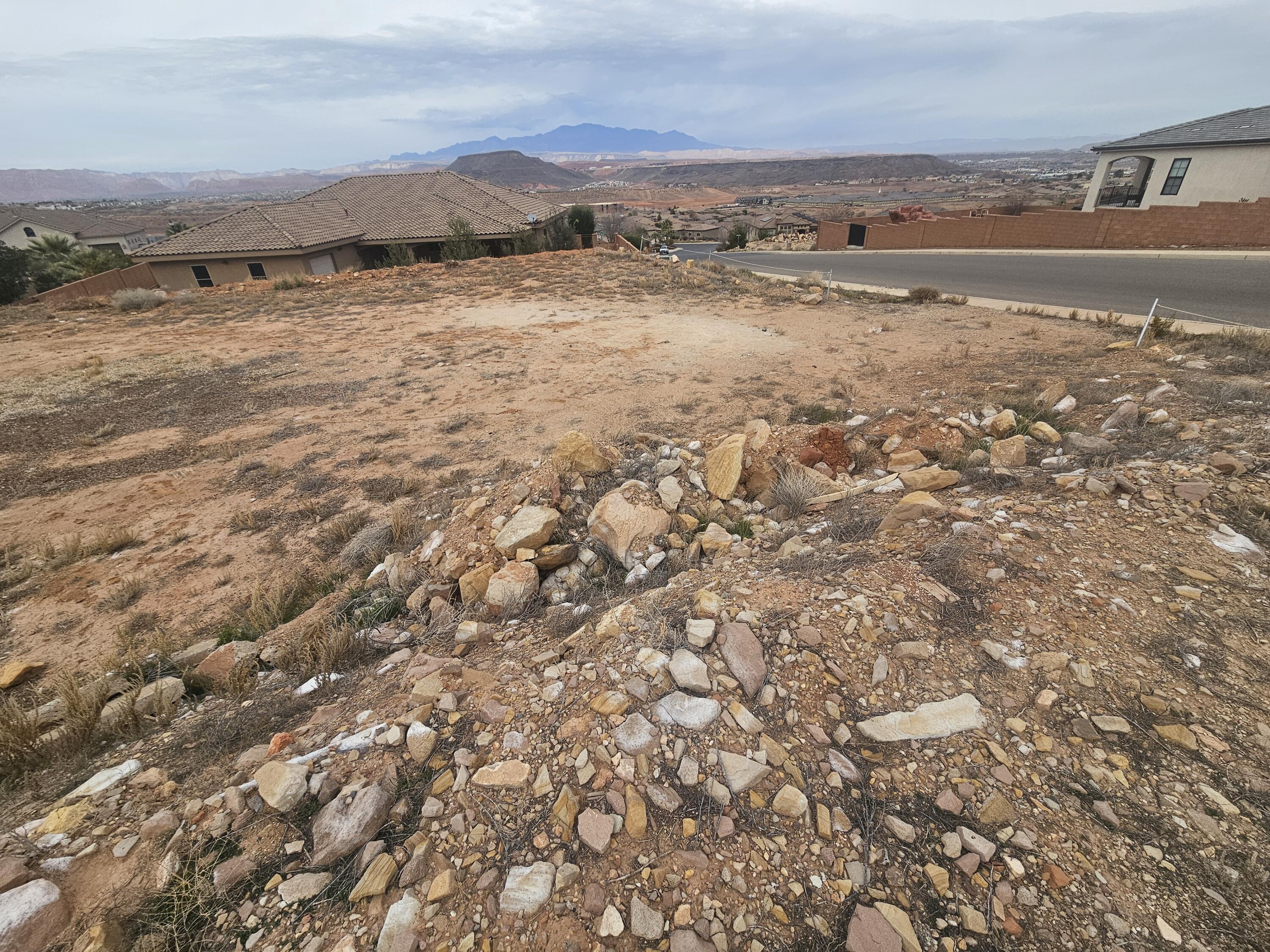 TONAQUINT TERRACE - Land