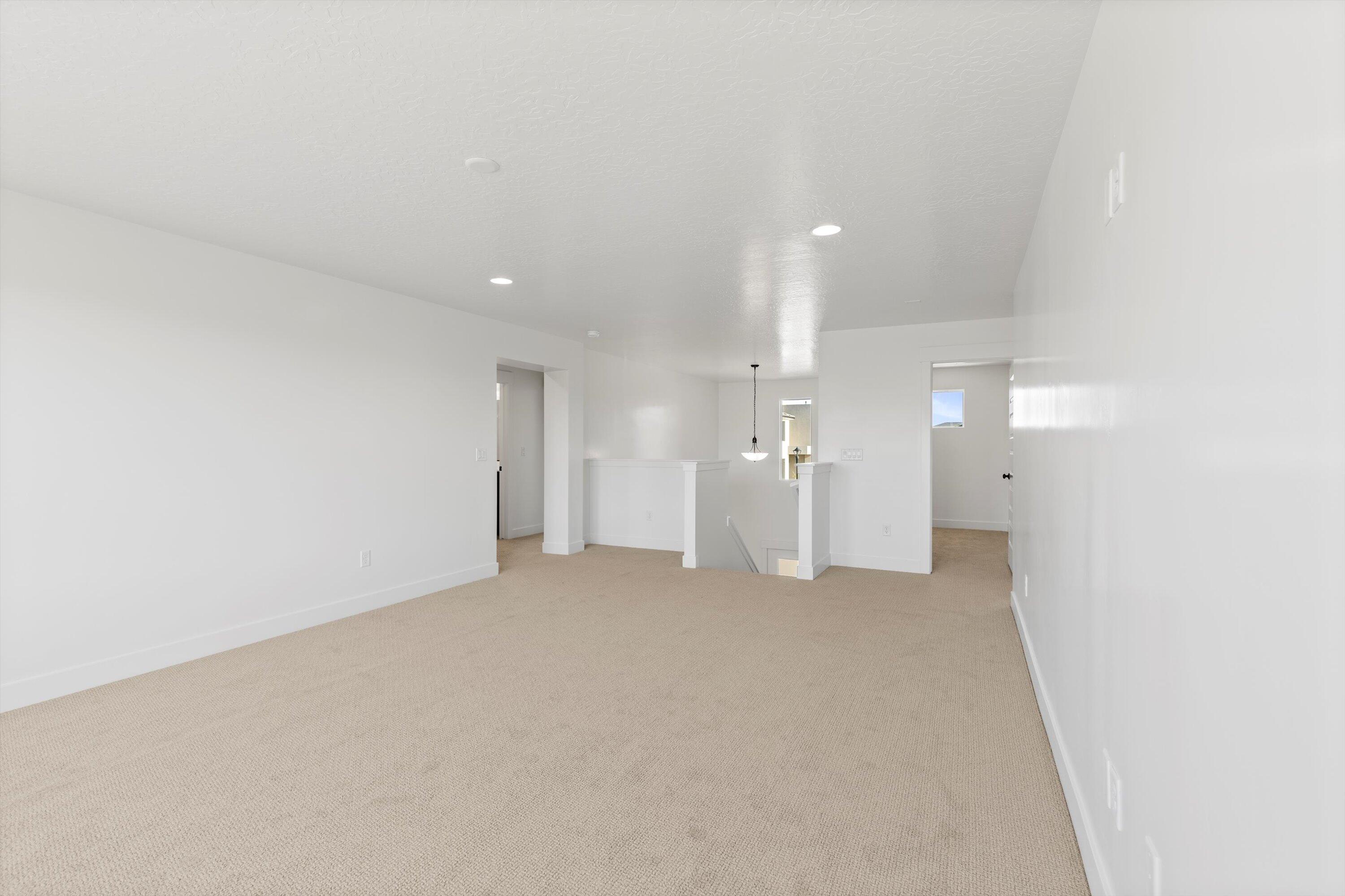 STRAWBERRY FIELDS ESTATES - Residential