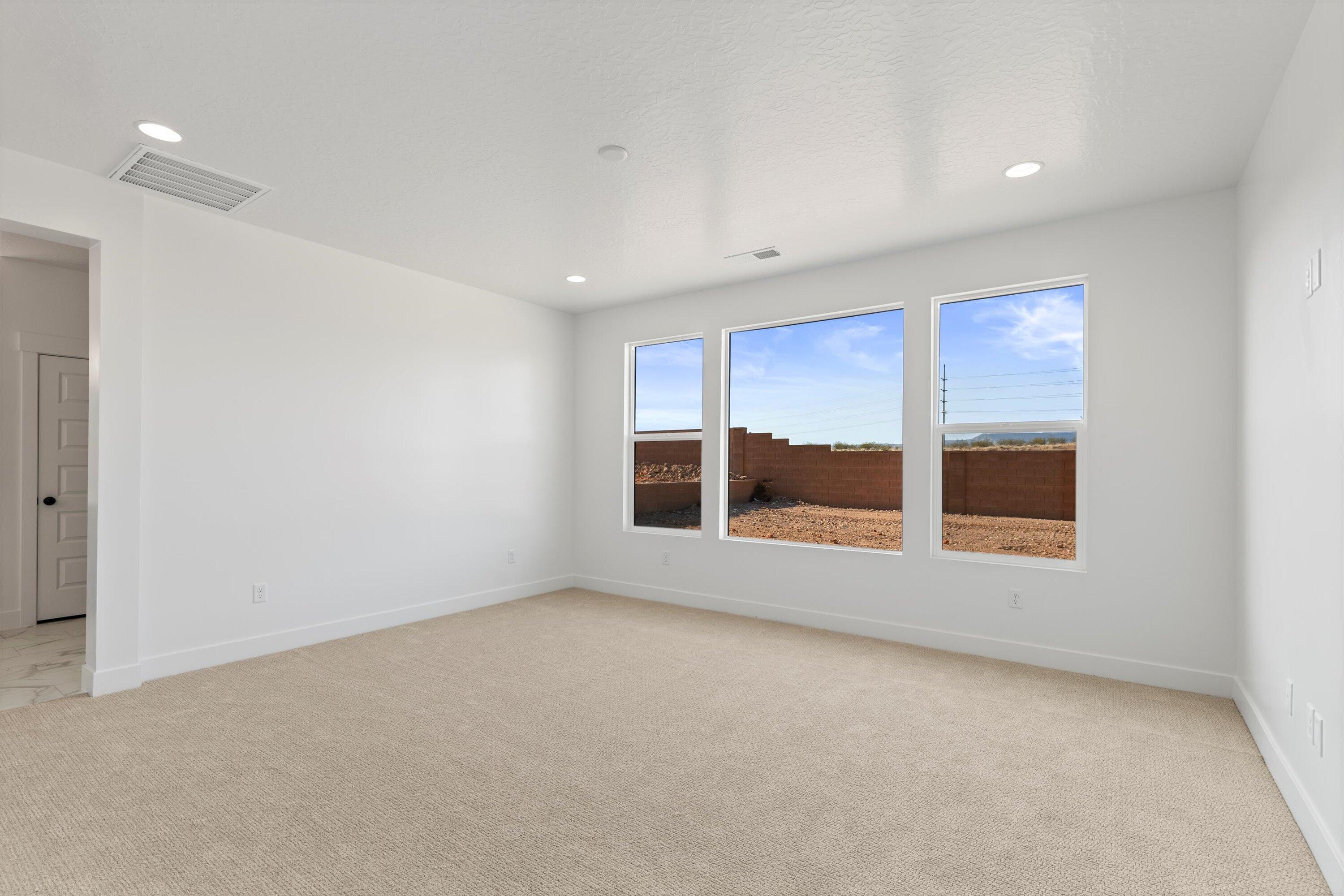 STRAWBERRY FIELDS ESTATES - Residential