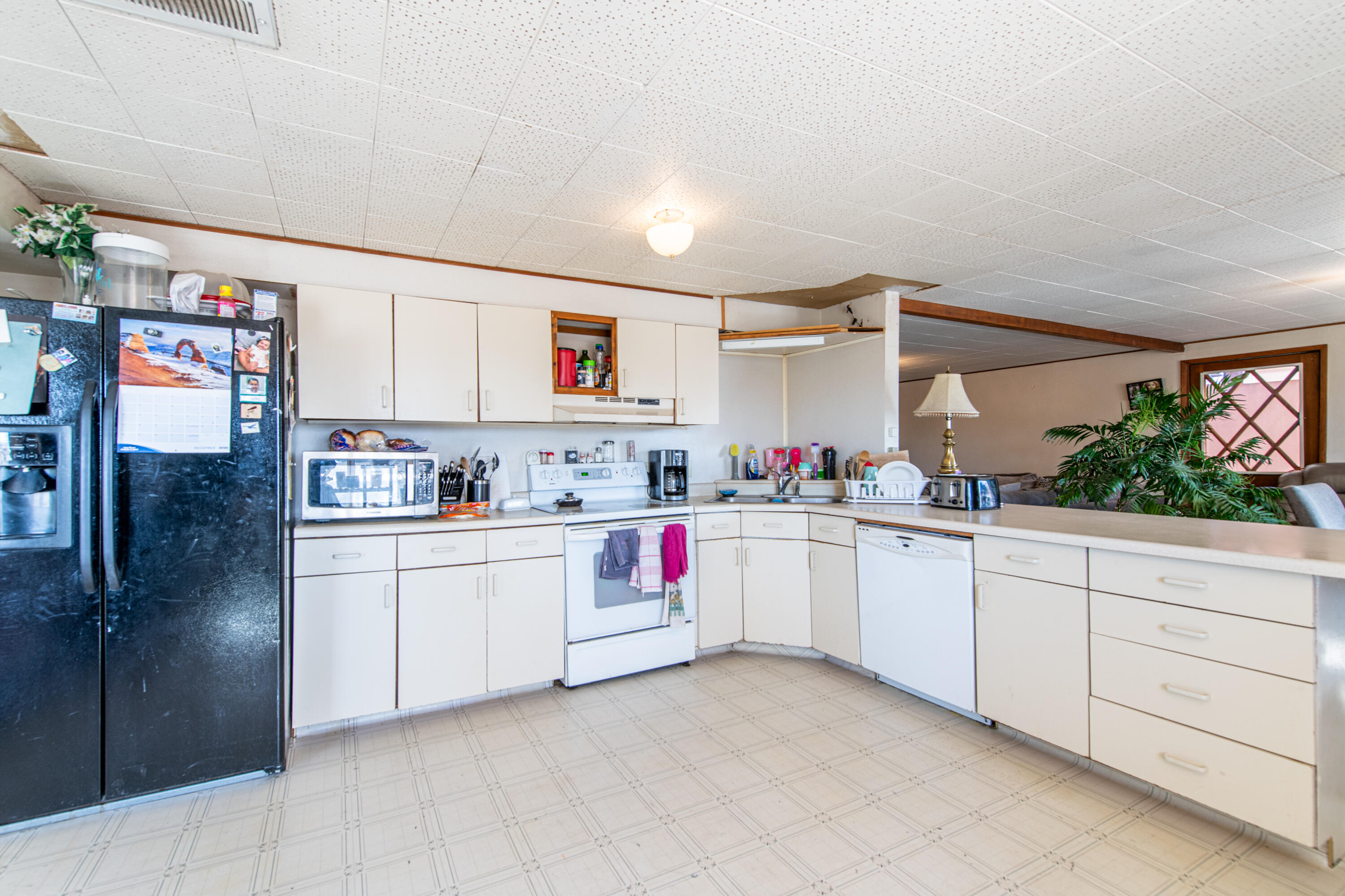 RED ROCK ESTATES - Residential