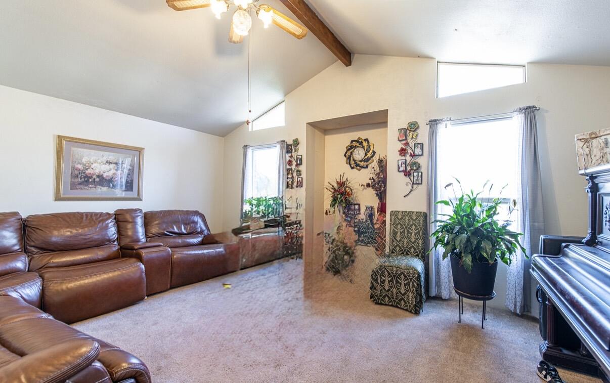 RED ROCK ESTATES - Residential