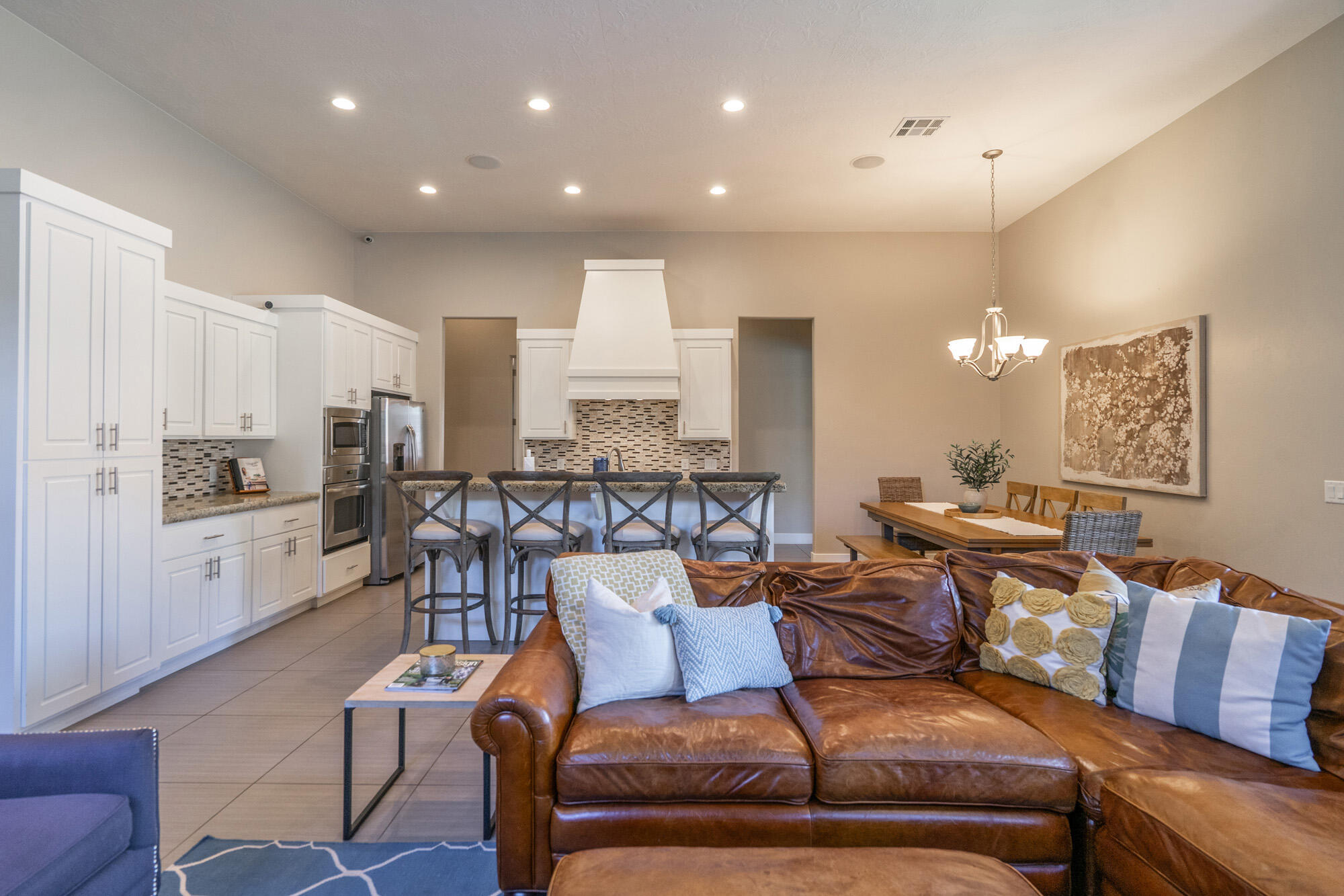 KACHINA SPRINGS EAST - Residential
