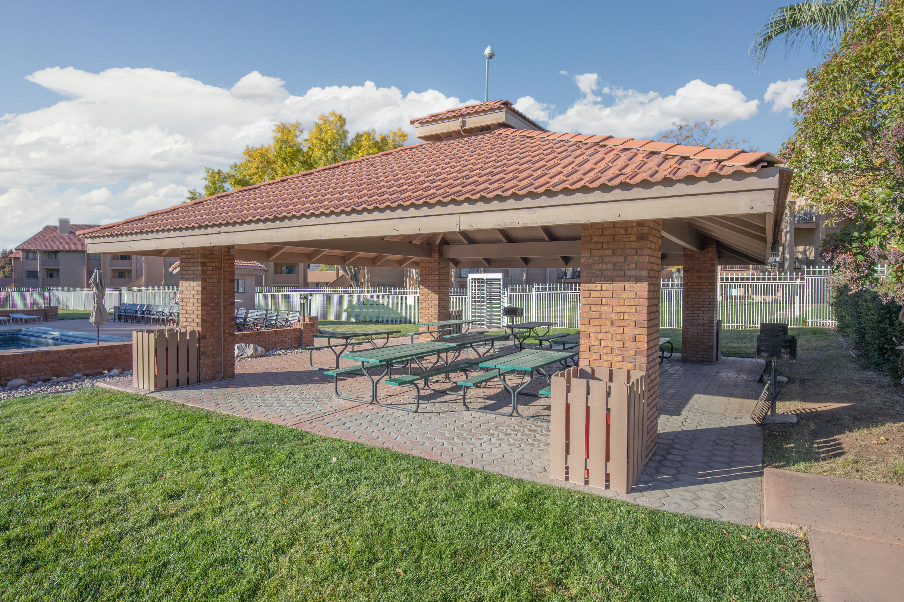 SPORTS VILLAGE - Residential