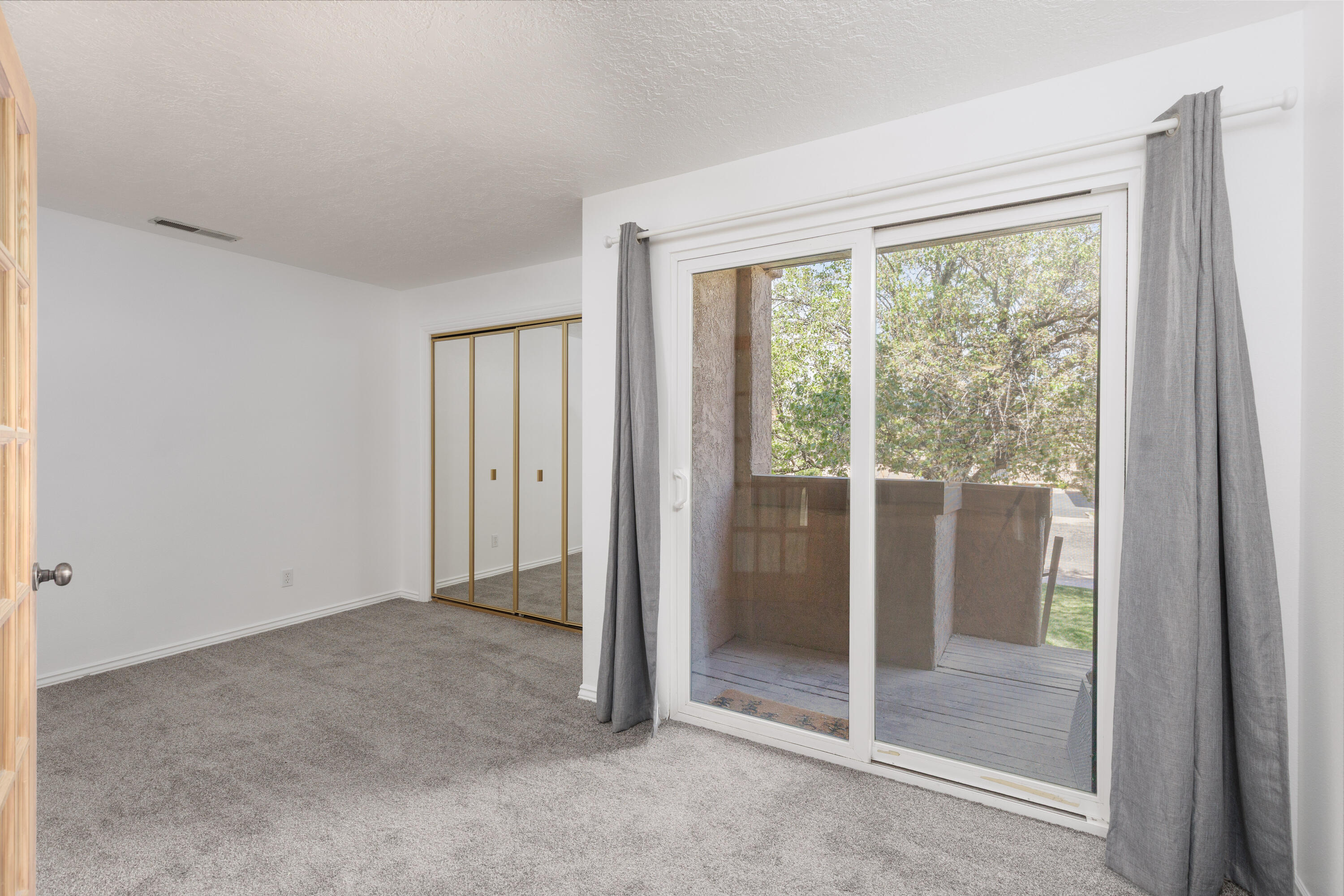 SPORTS VILLAGE - Residential