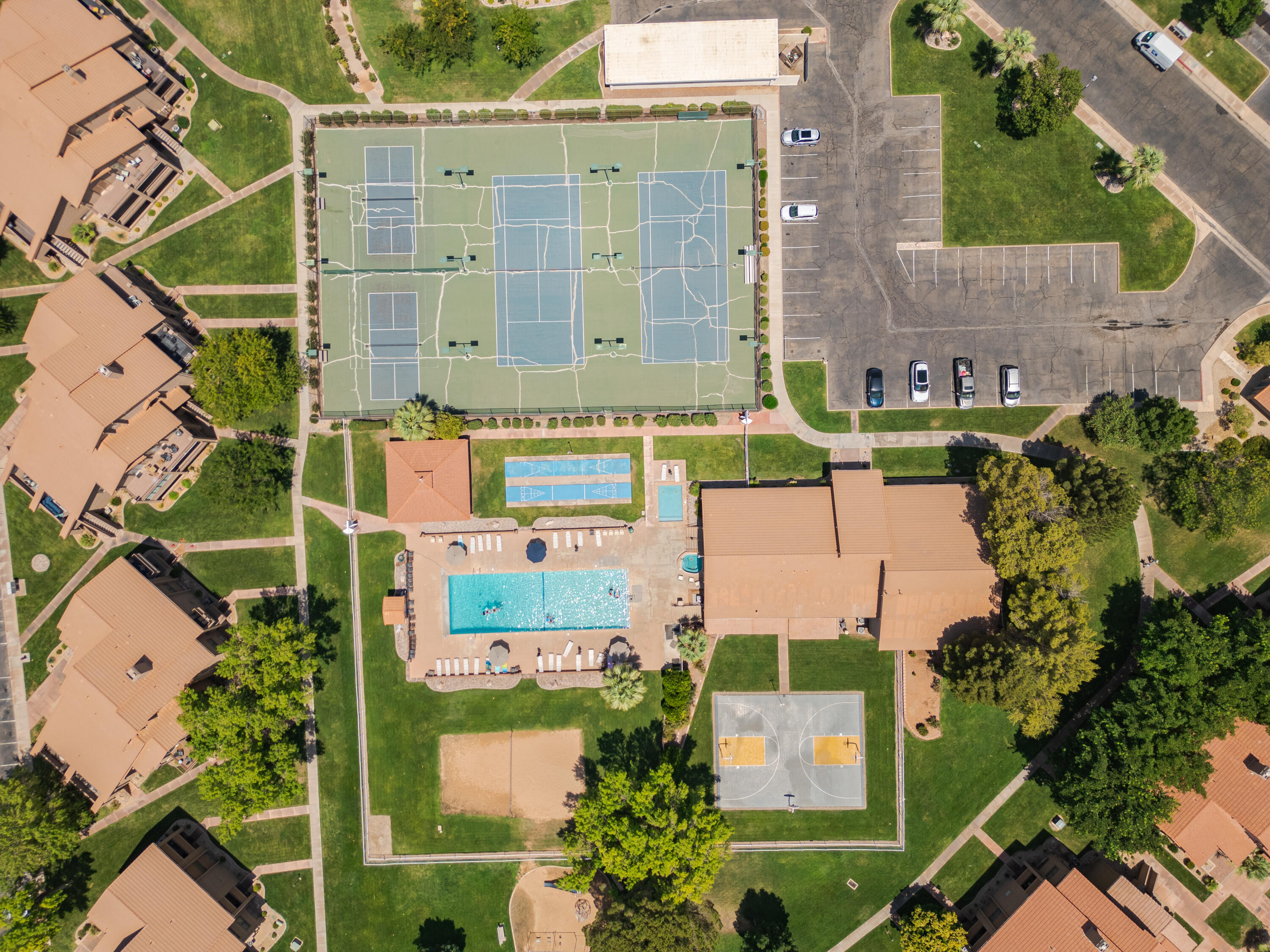 SPORTS VILLAGE - Residential