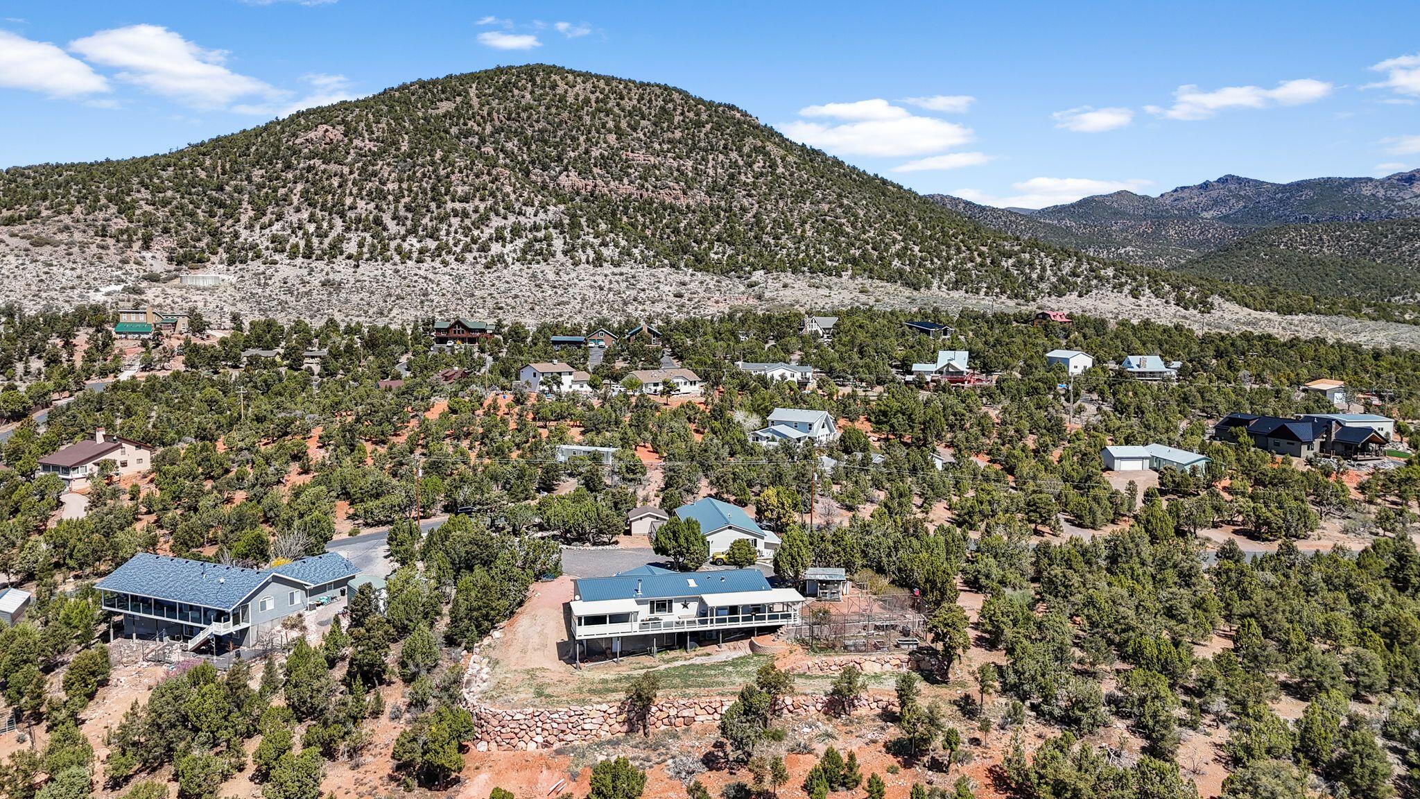 DIXIE DEER ESTATES - Residential