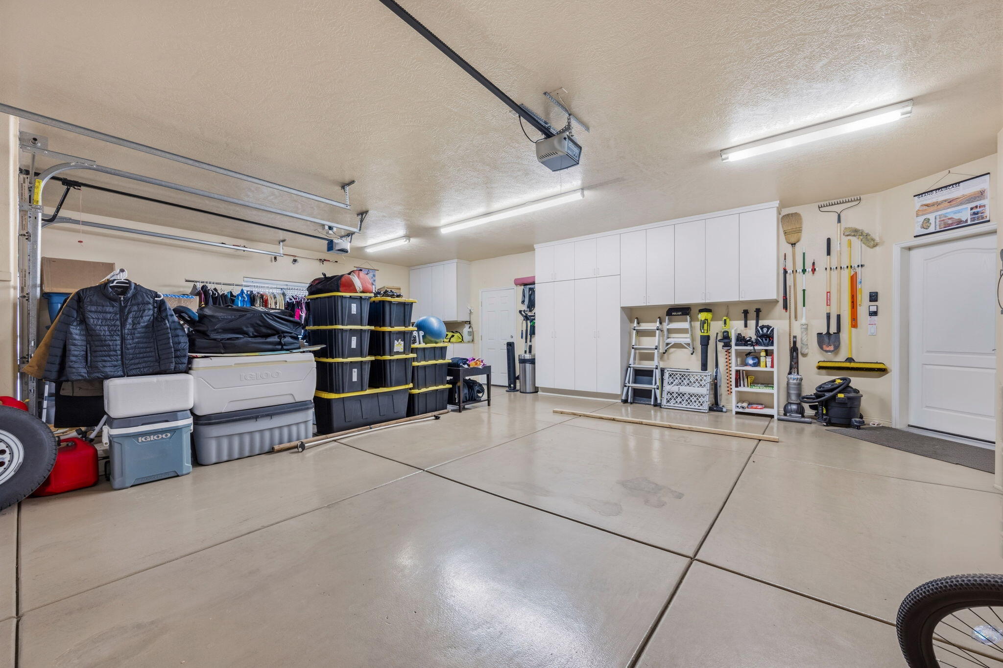 COVENTRY LANE TOWNHOMES - Residential