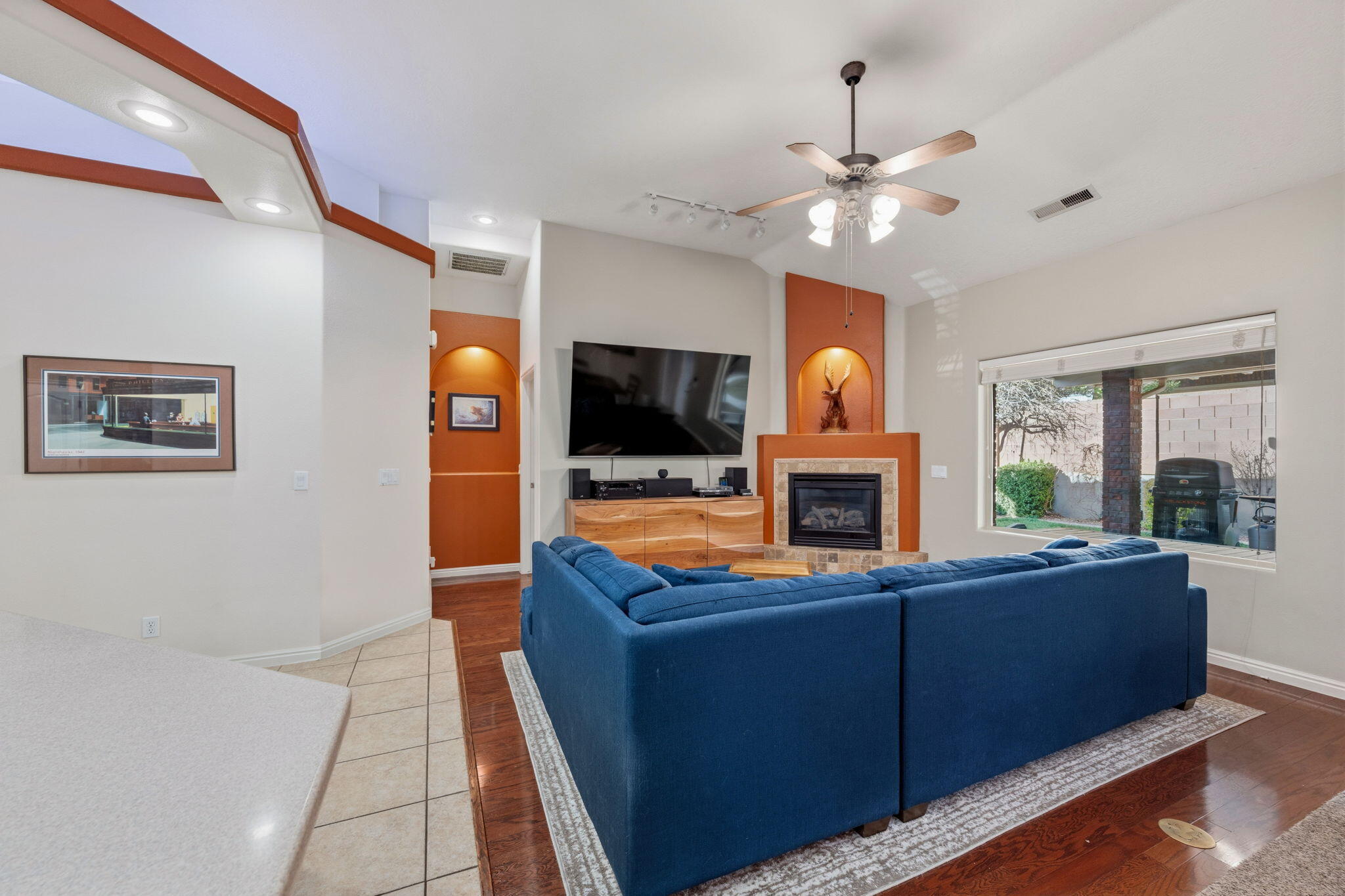 COVENTRY LANE TOWNHOMES - Residential