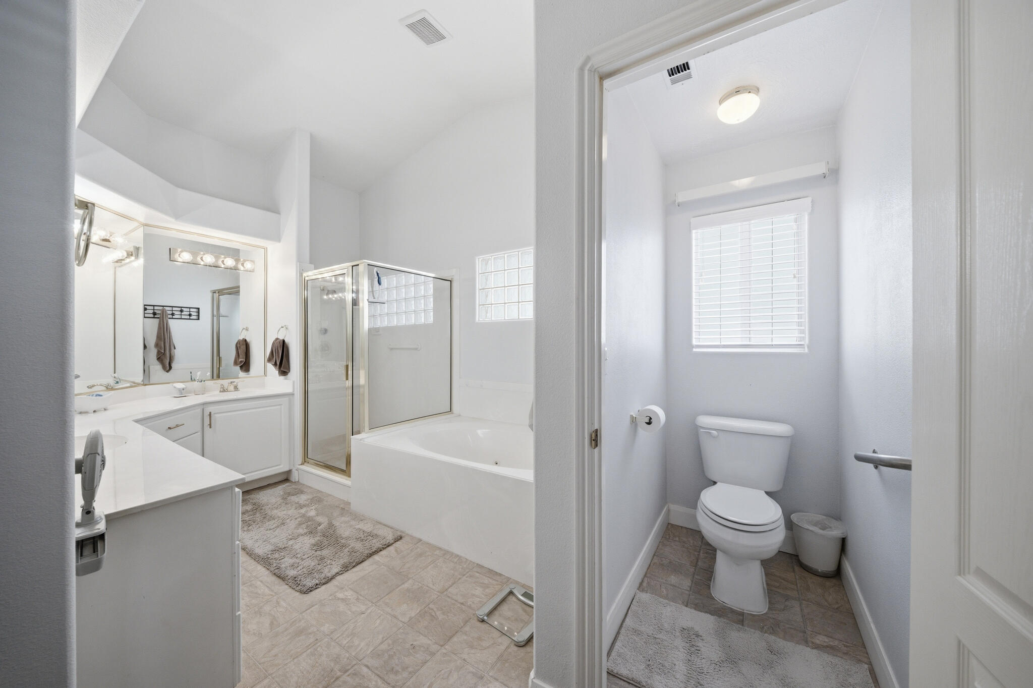 WEST SPRINGS TOWNHOMES - Residential