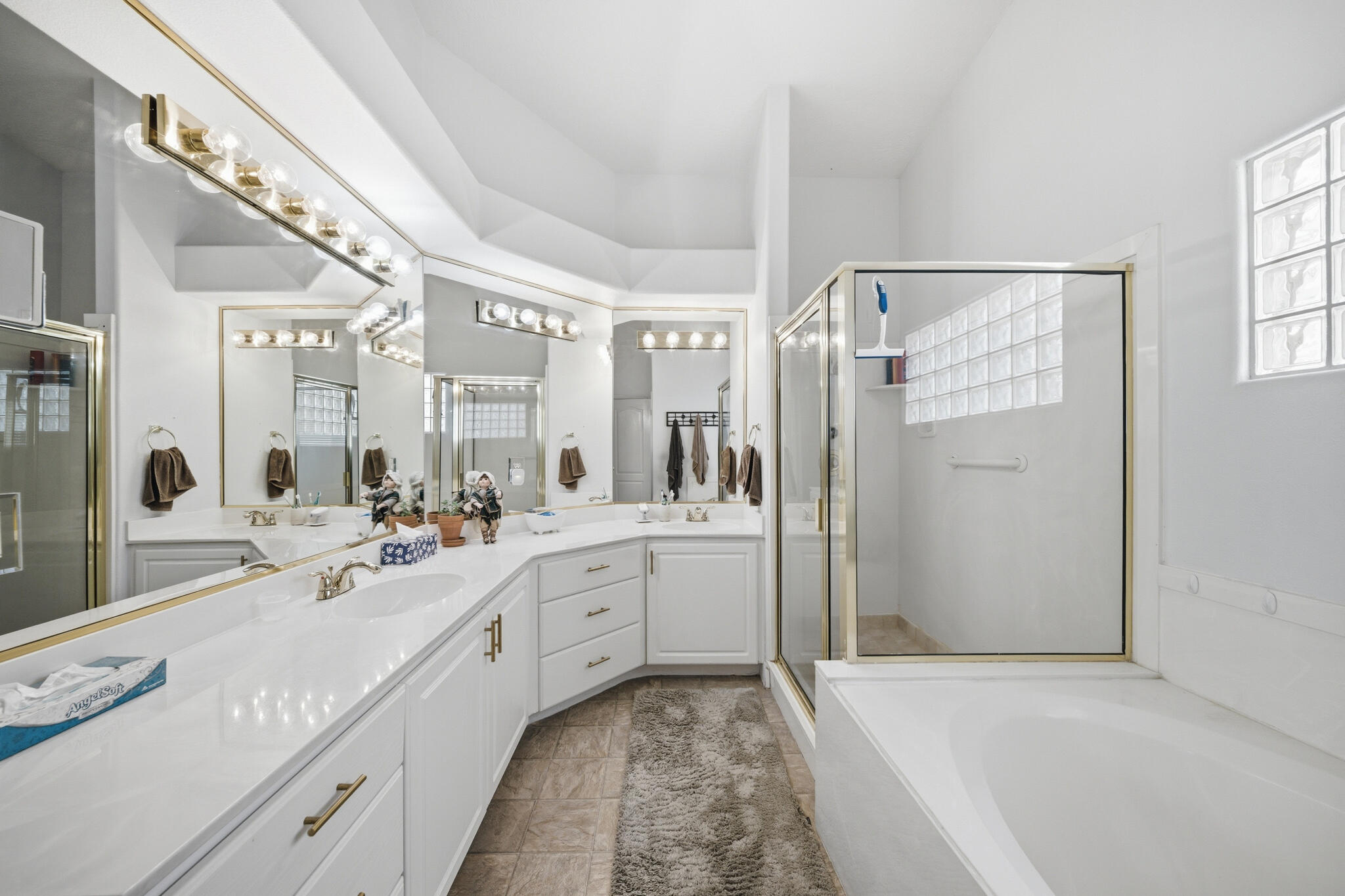 WEST SPRINGS TOWNHOMES - Residential