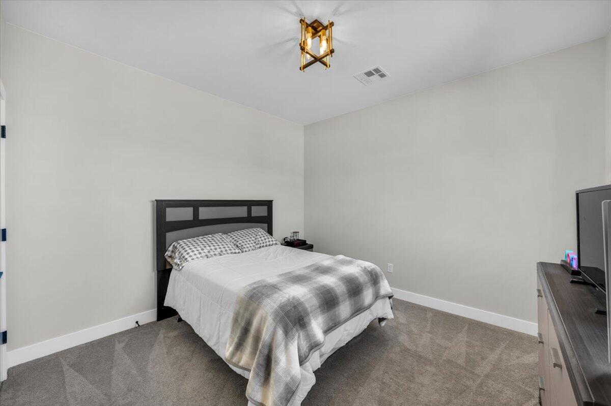 MAPLE ESTATES - Residential