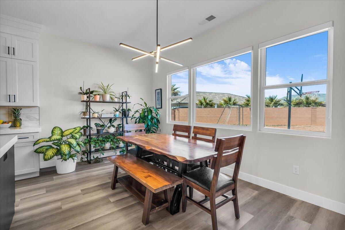 MAPLE ESTATES - Residential